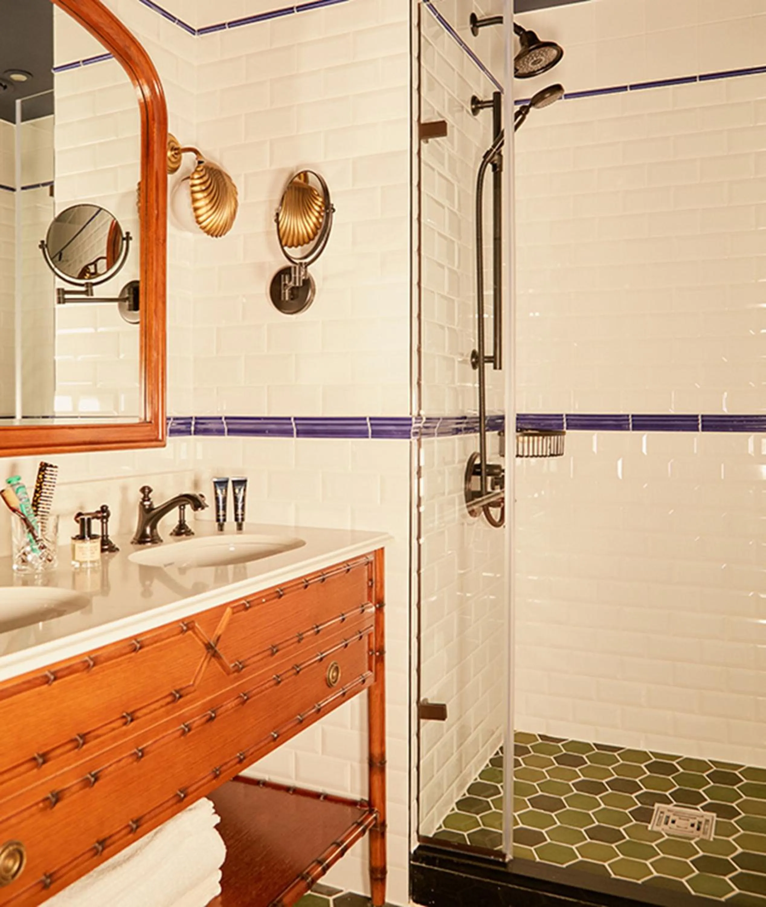 Bathroom in Slieve Donard