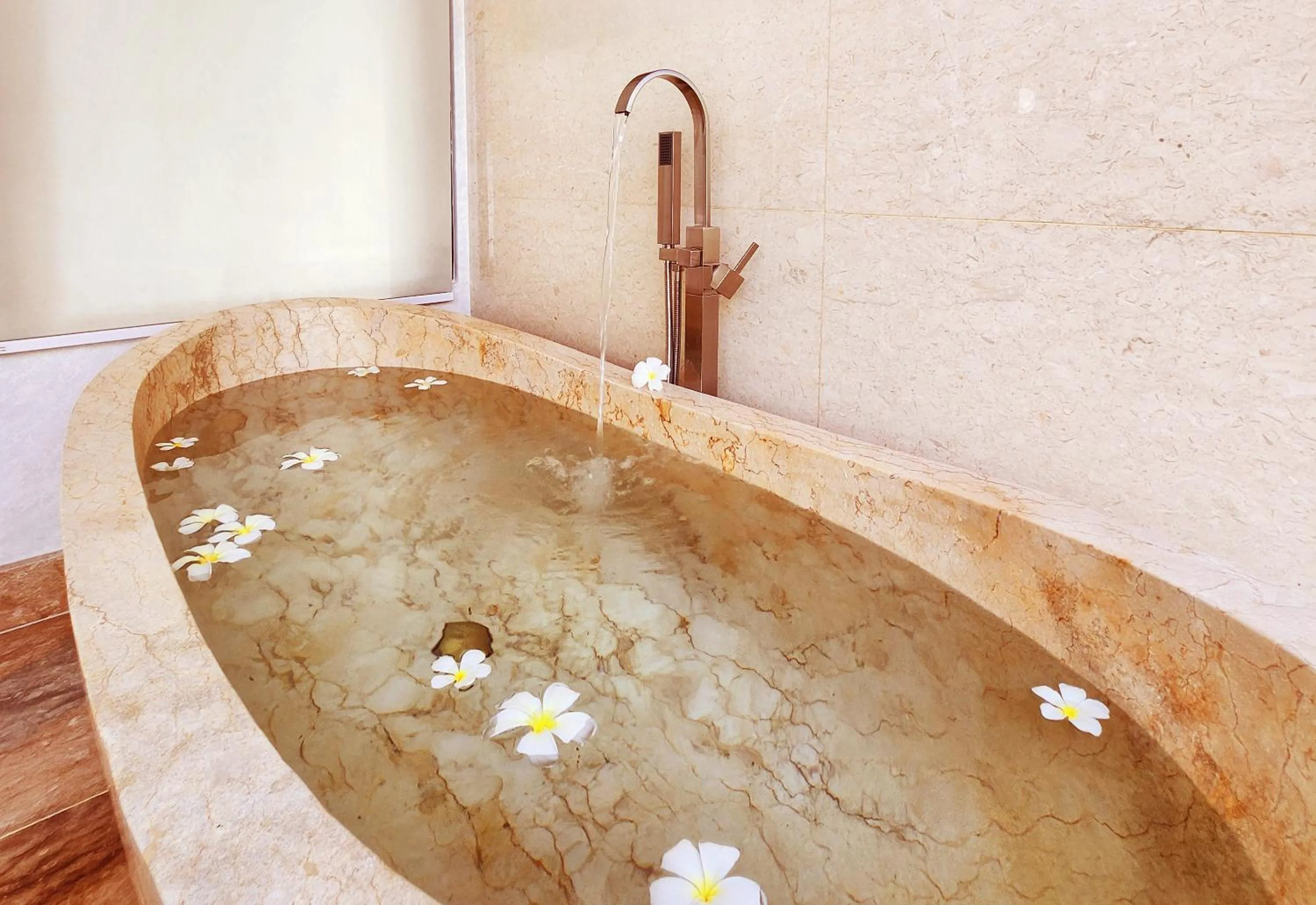 Bath in KANDORA Luxury villas