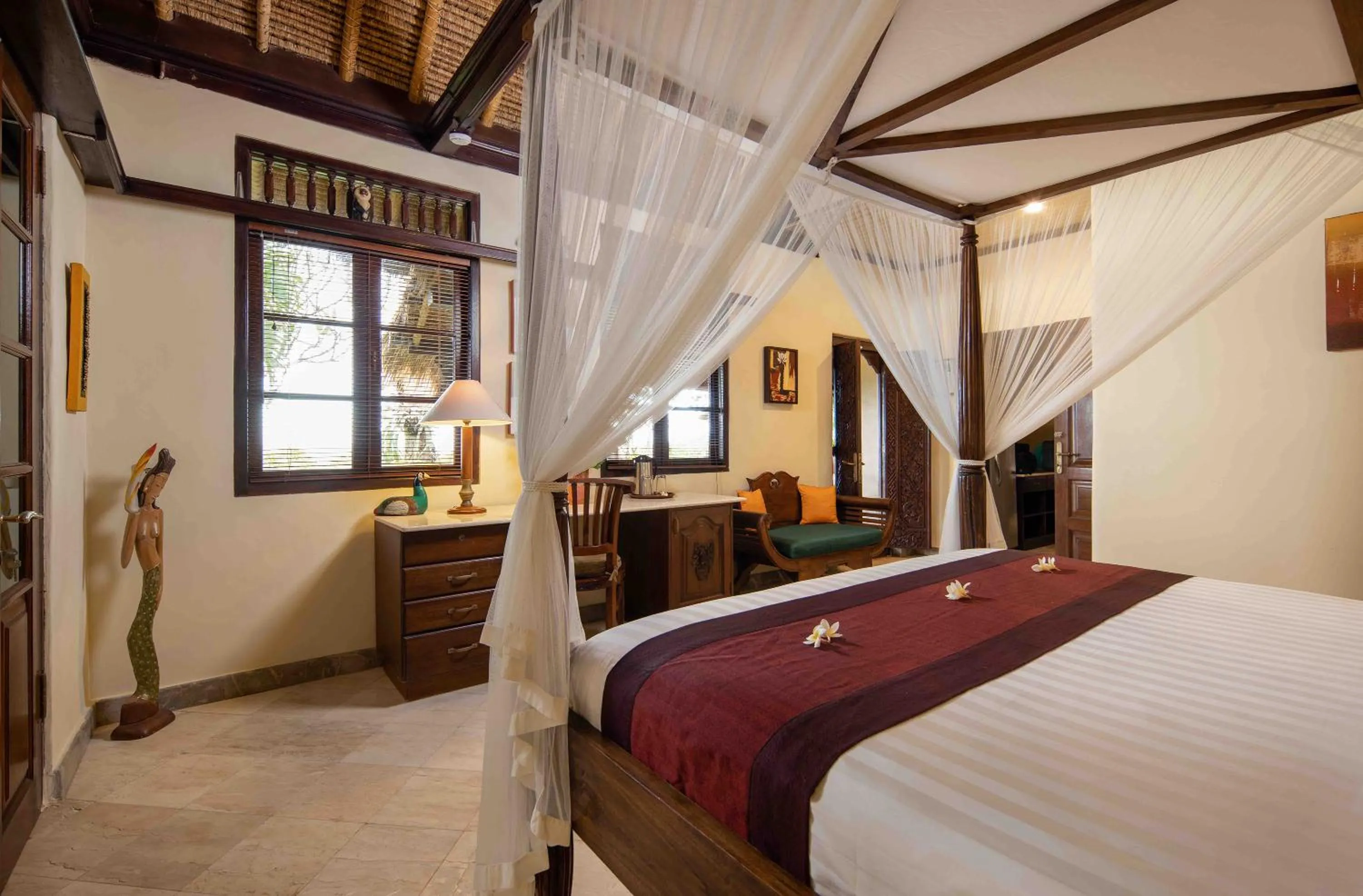 Bed in Alam Anda Ocean Front Resort & Spa Dive Resort