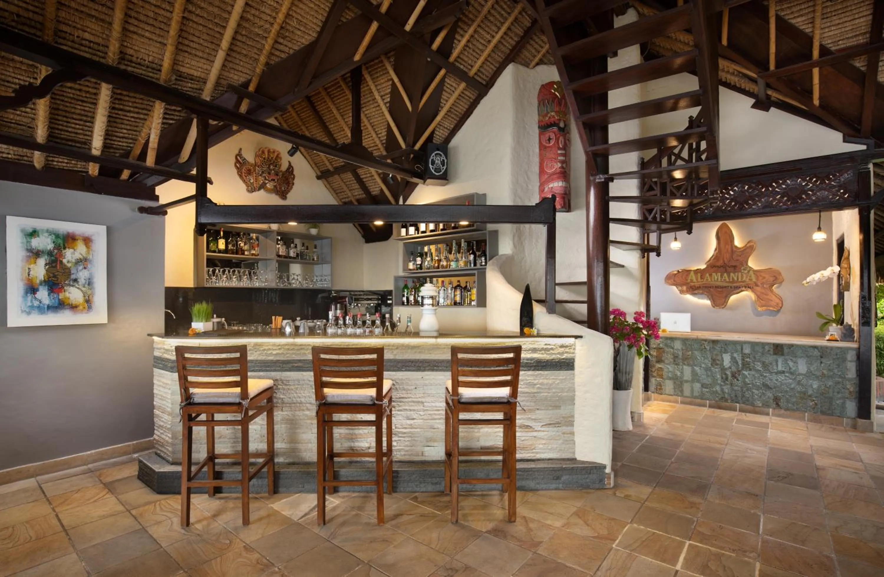 Lounge or bar in Alam Anda Ocean Front Resort & Spa Dive Resort