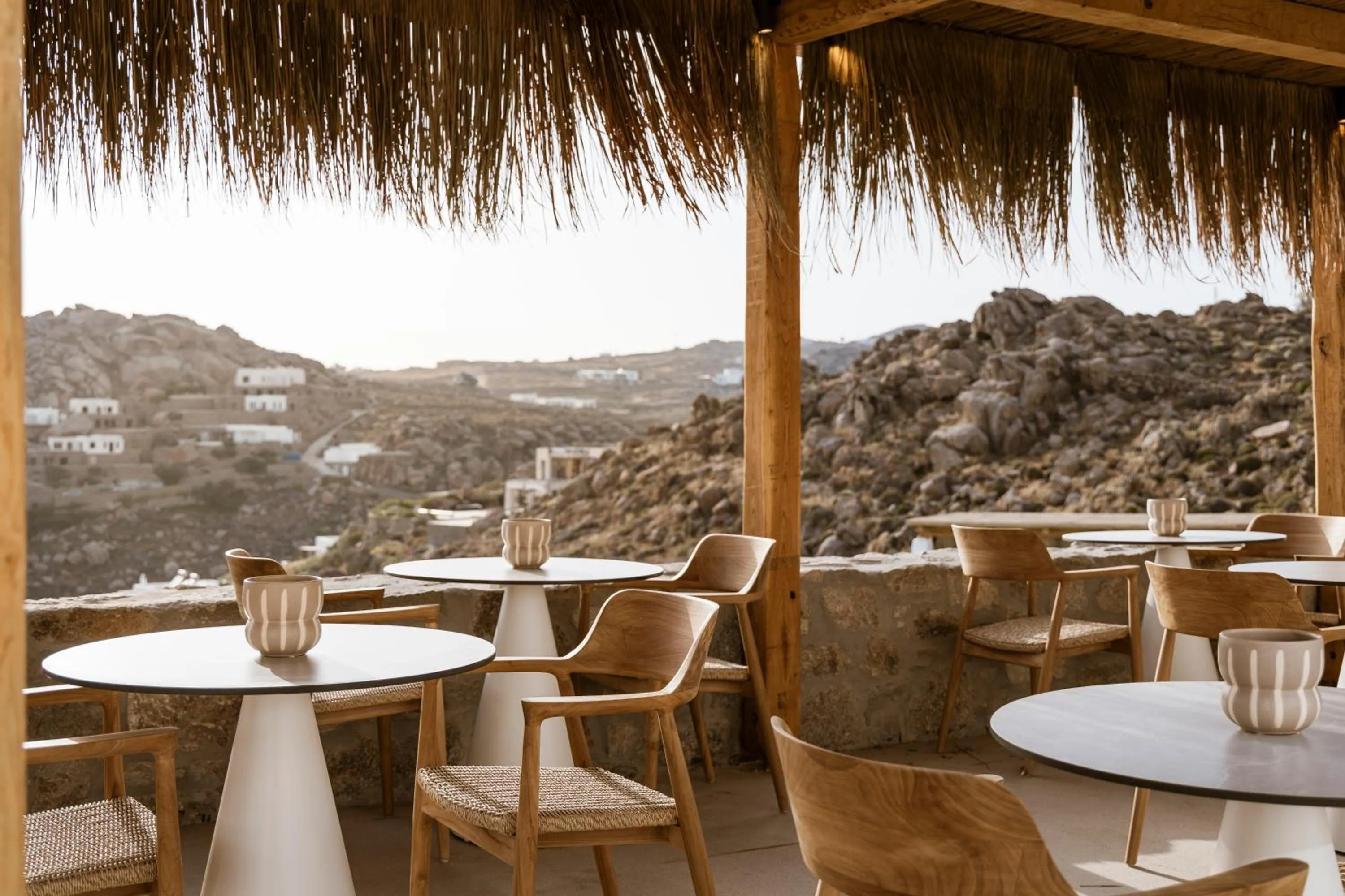 Restaurant/places to eat in Mykonos Flow - Super Paradise