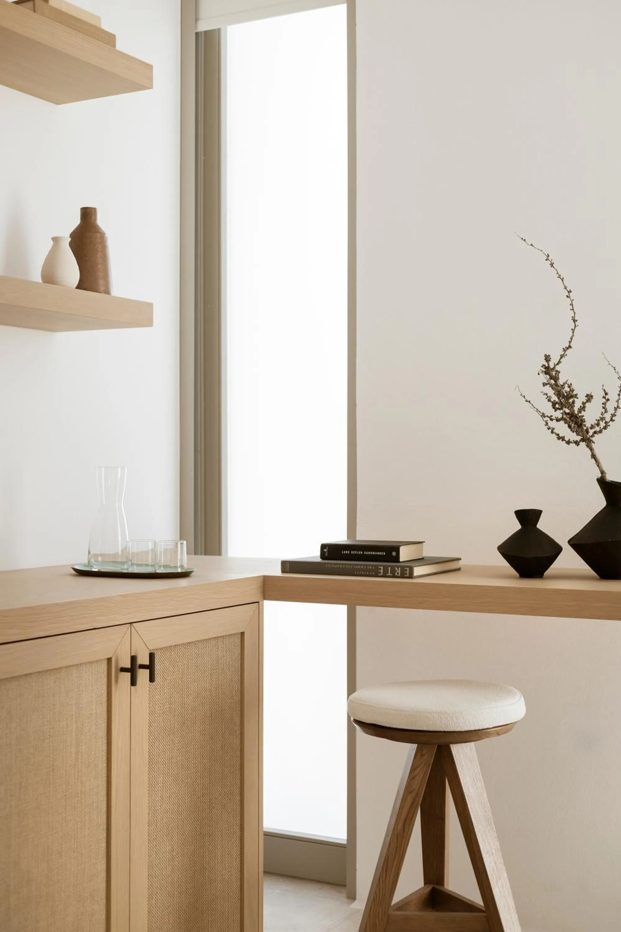 Decorative detail in Mykonos Flow - Super Paradise