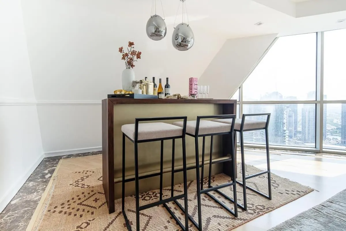 Premium Penthouse w Private Pool in Dubai Marina