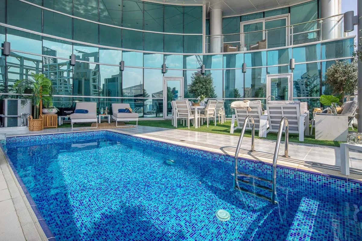 Premium Penthouse w Private Pool in Dubai Marina
