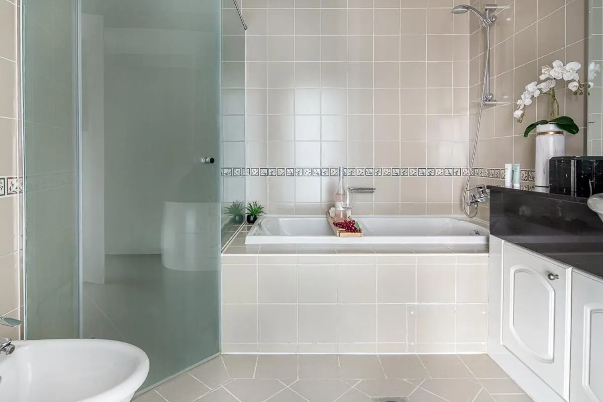 Premium Penthouse w Private Pool in Dubai Marina