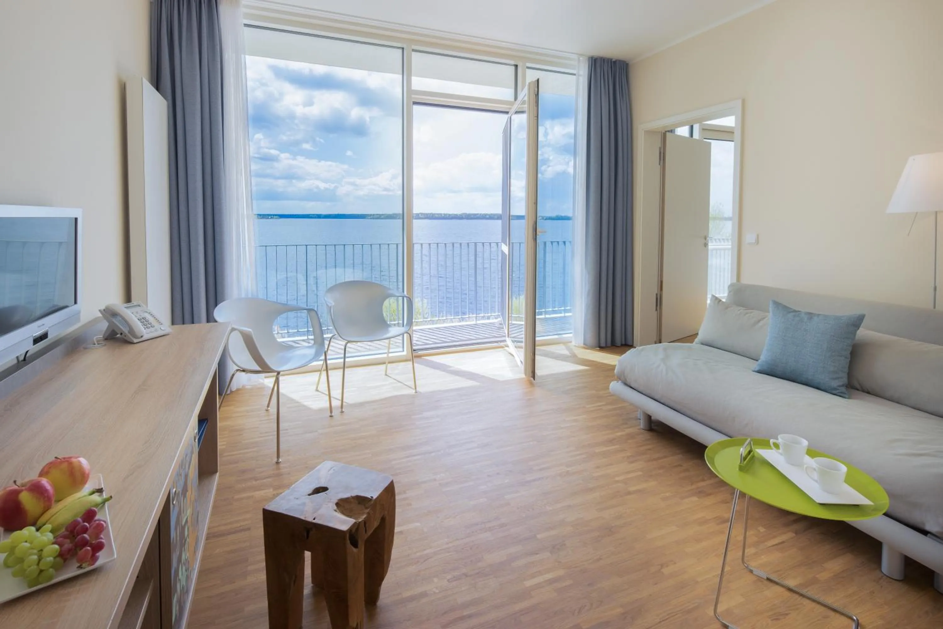 Photo of the whole room in Strandhotel Senftenberger See