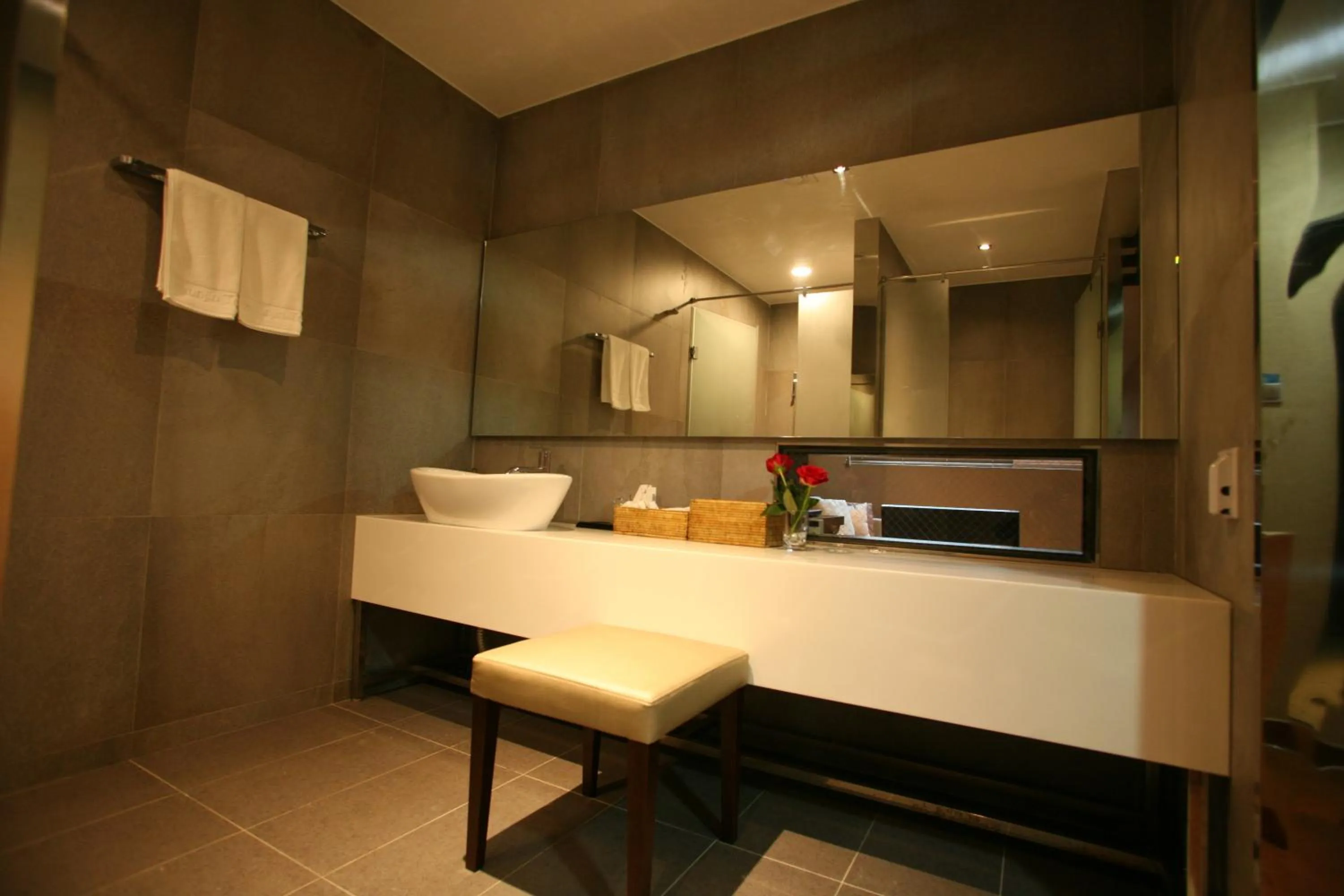 Bathroom in Hyunjin Tourist Hotel