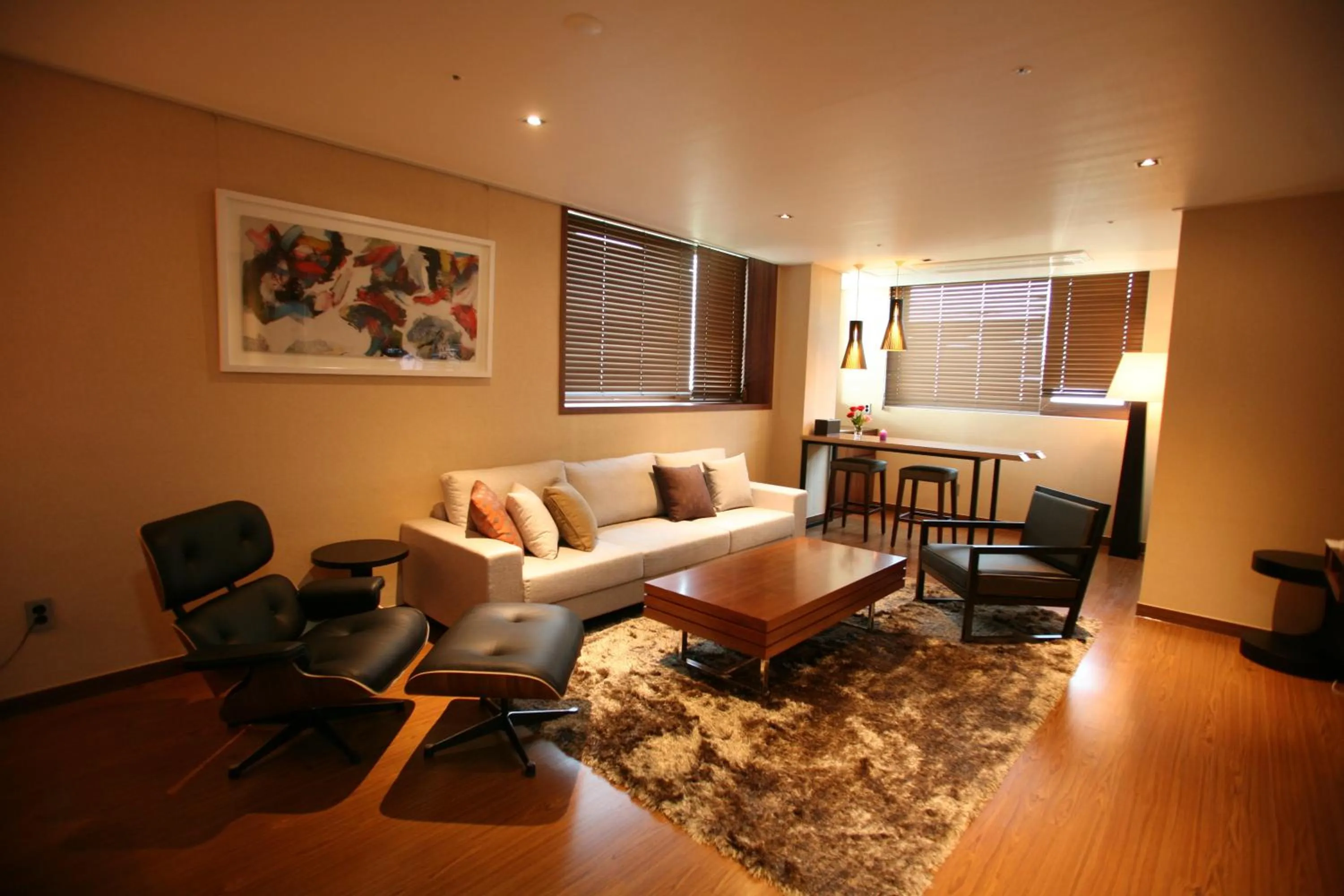 Photo of the whole room in Hyunjin Tourist Hotel