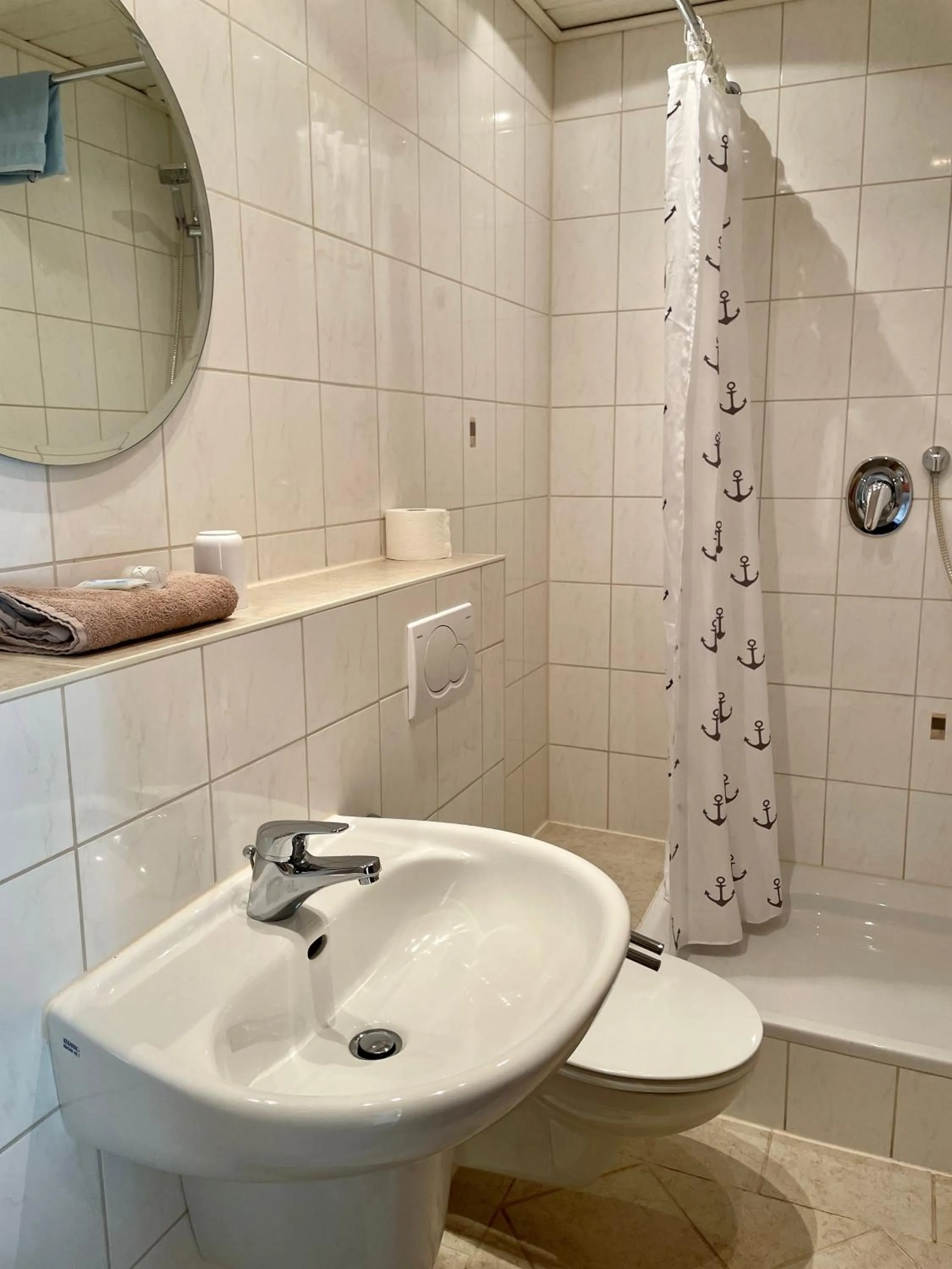 Bathroom in Landhotel zur Linde