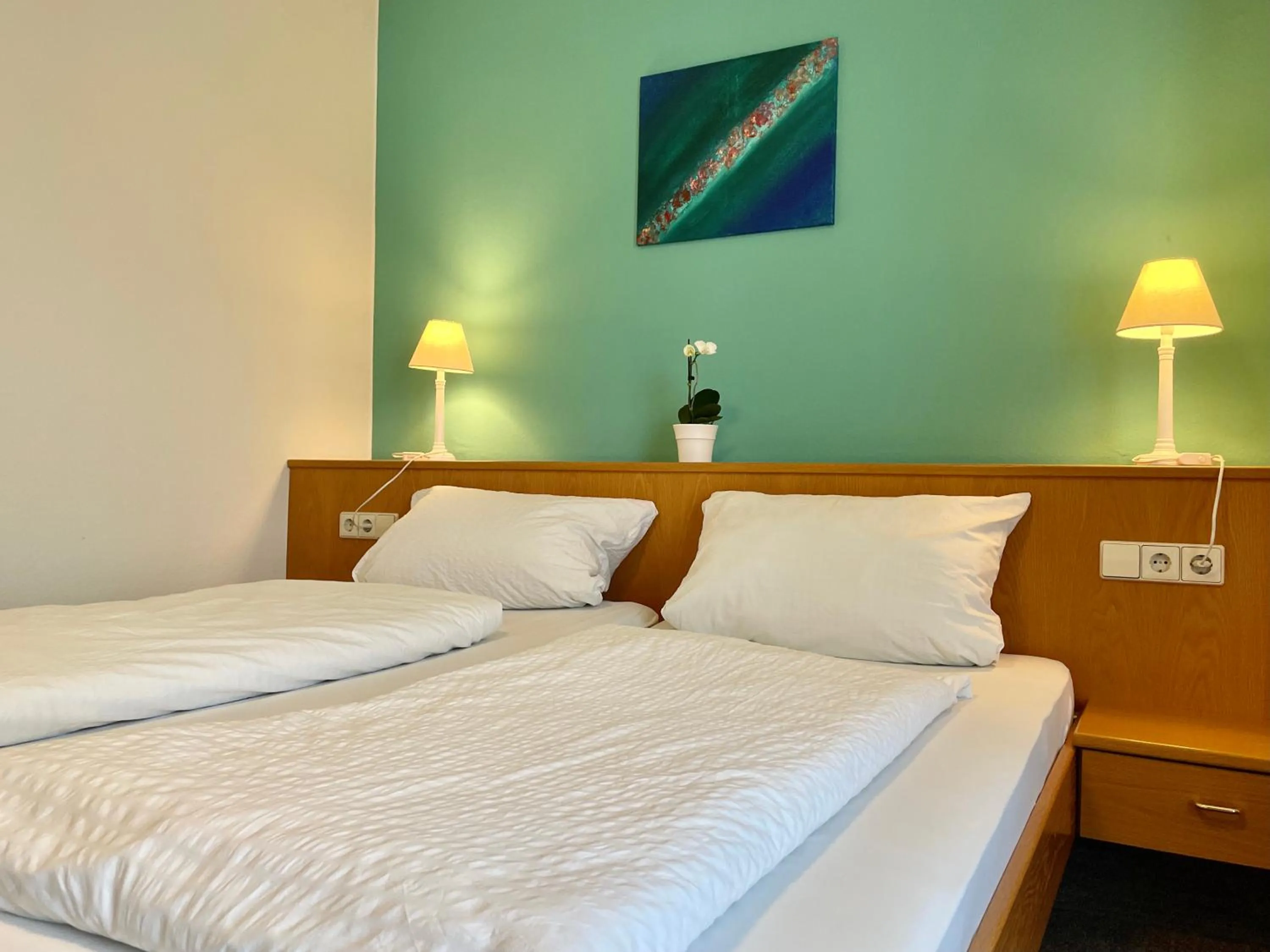 Photo of the whole room, Bed in Landhotel zur Linde