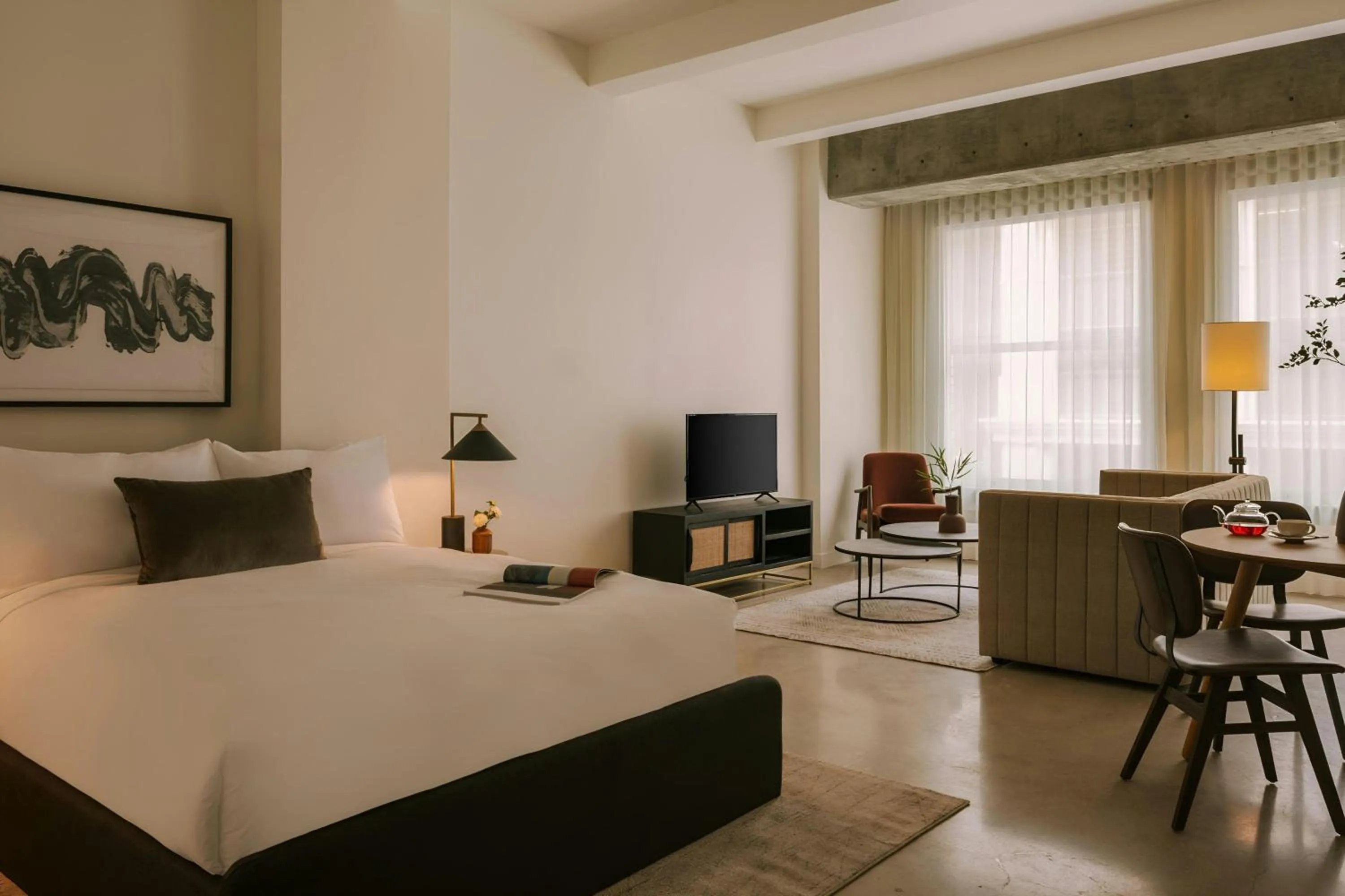 Bedroom, Bed in Sonder by Marriott Bonvoy The Craftsman Apartments Downtown LA