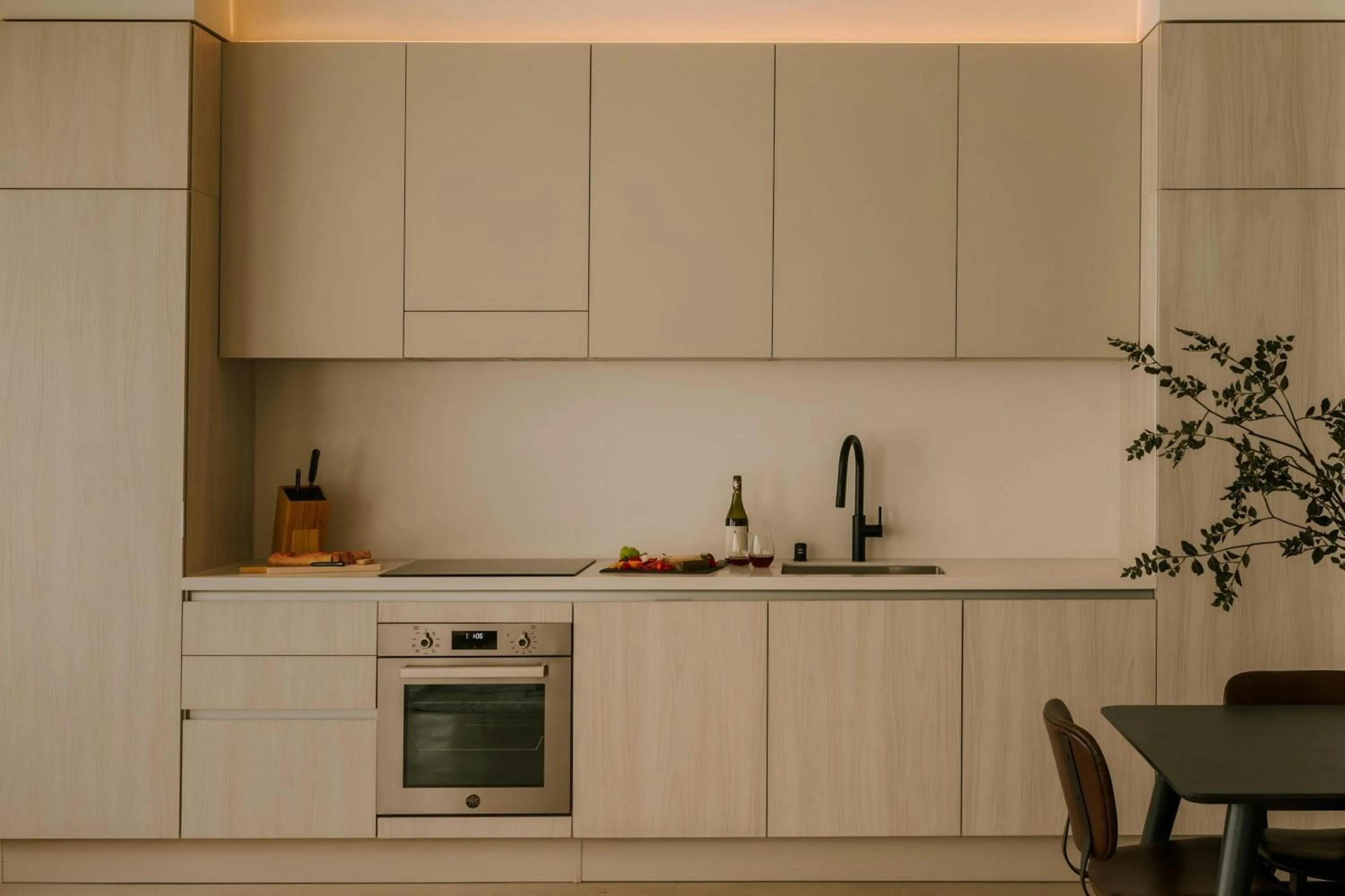 Bedroom in Sonder by Marriott Bonvoy The Craftsman Apartments Downtown LA