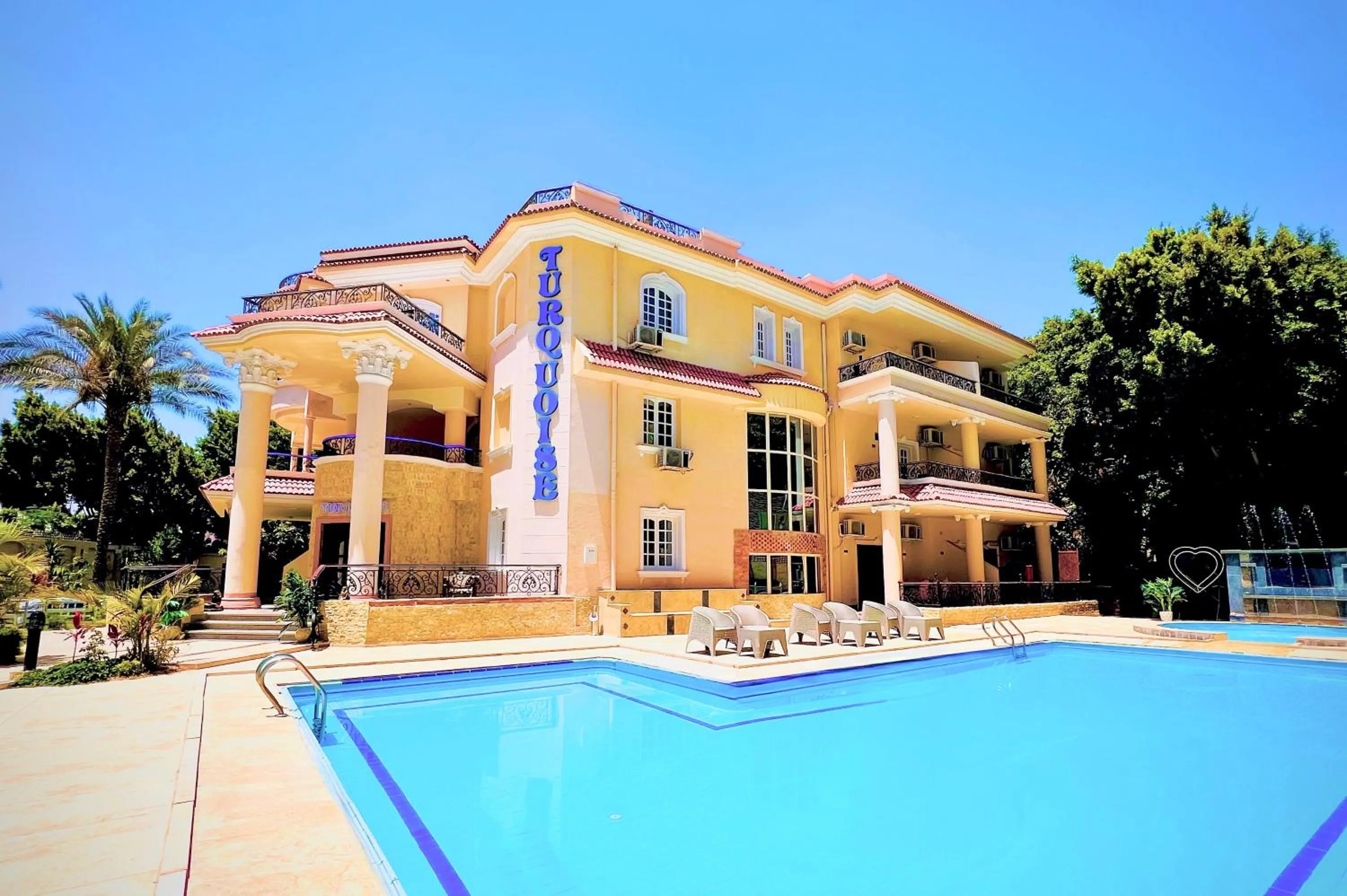 Property building in Turquoise Pyramids palace