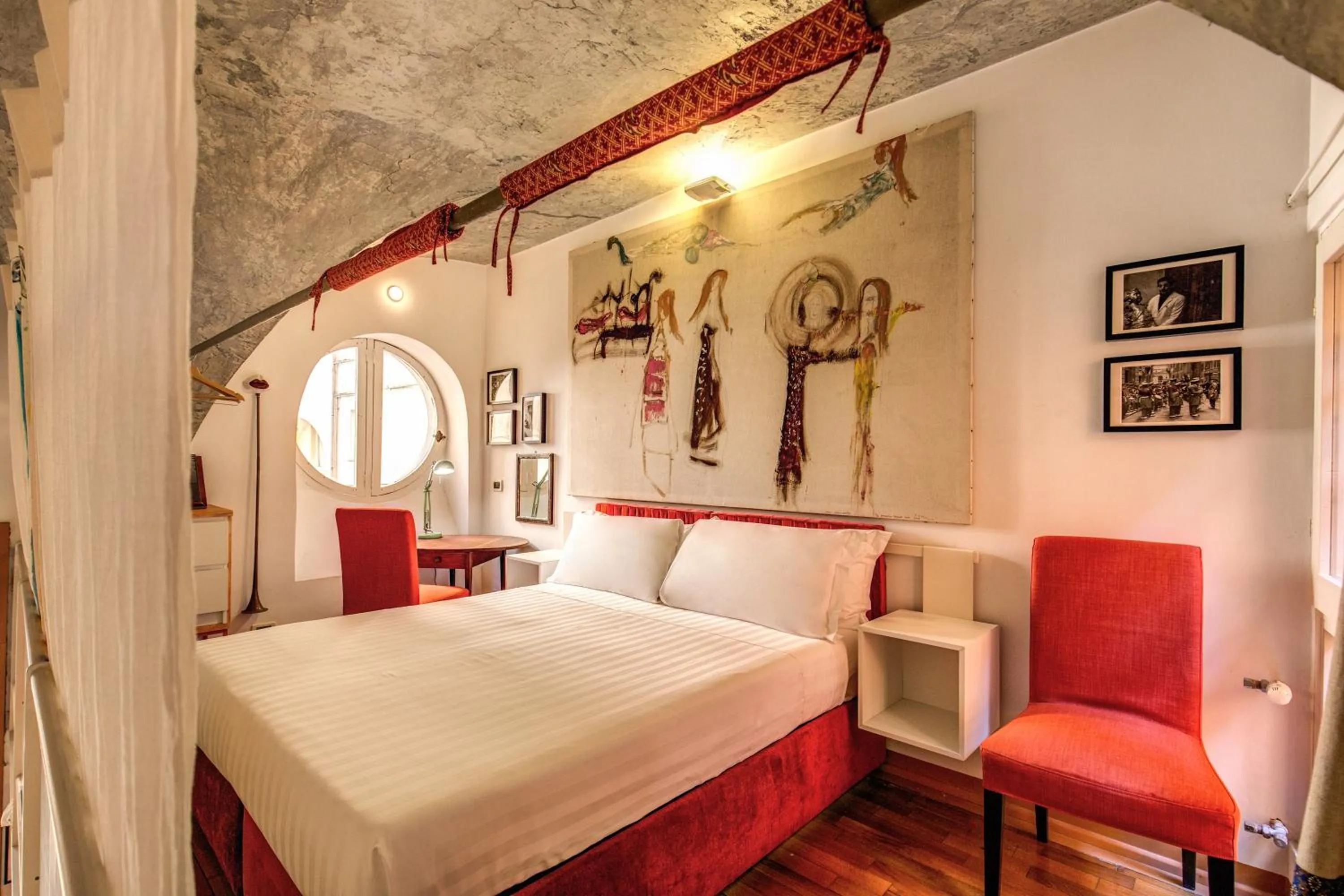 Bedroom, Bed in YourSuiteRome