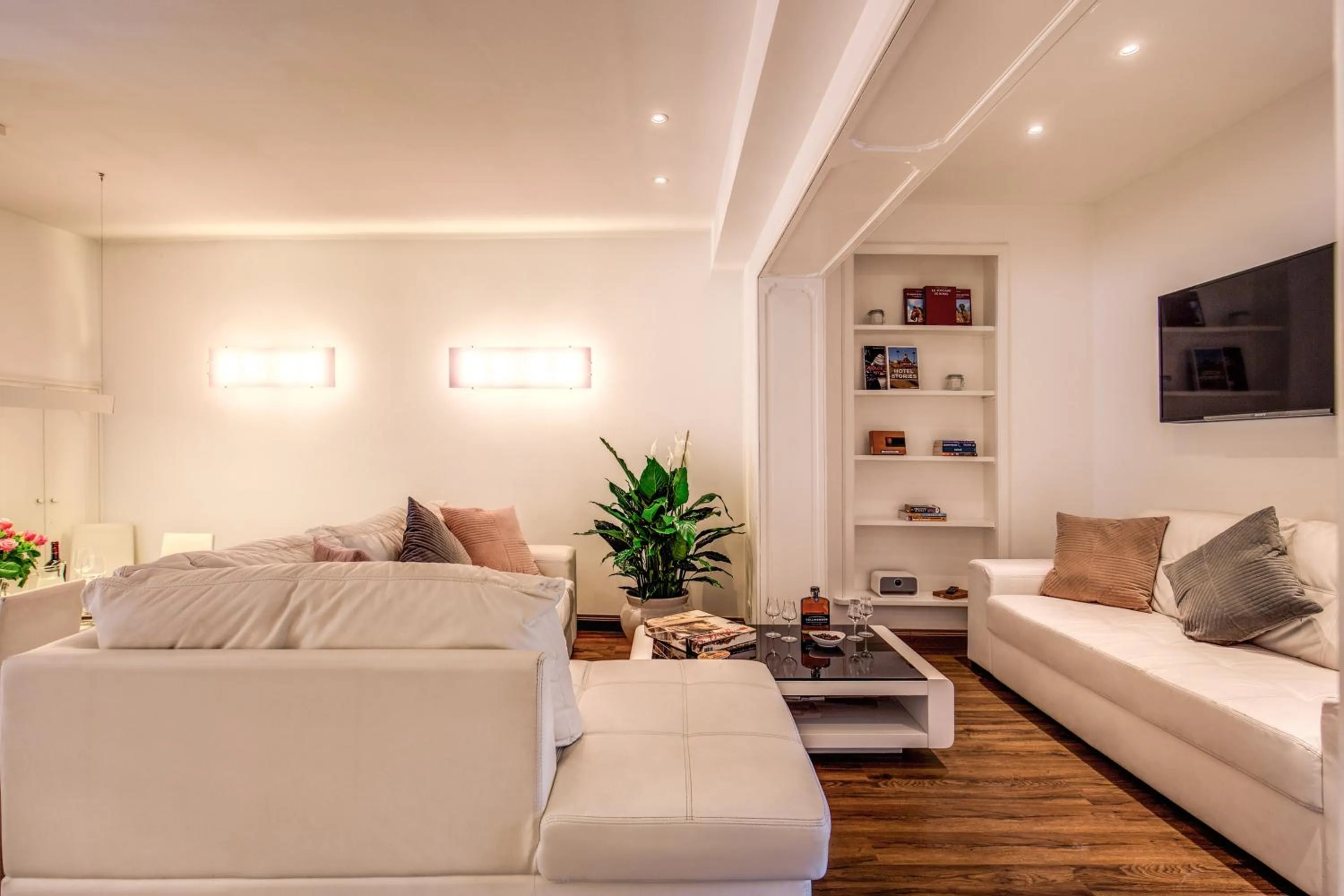 Seating area in YourSuiteRome