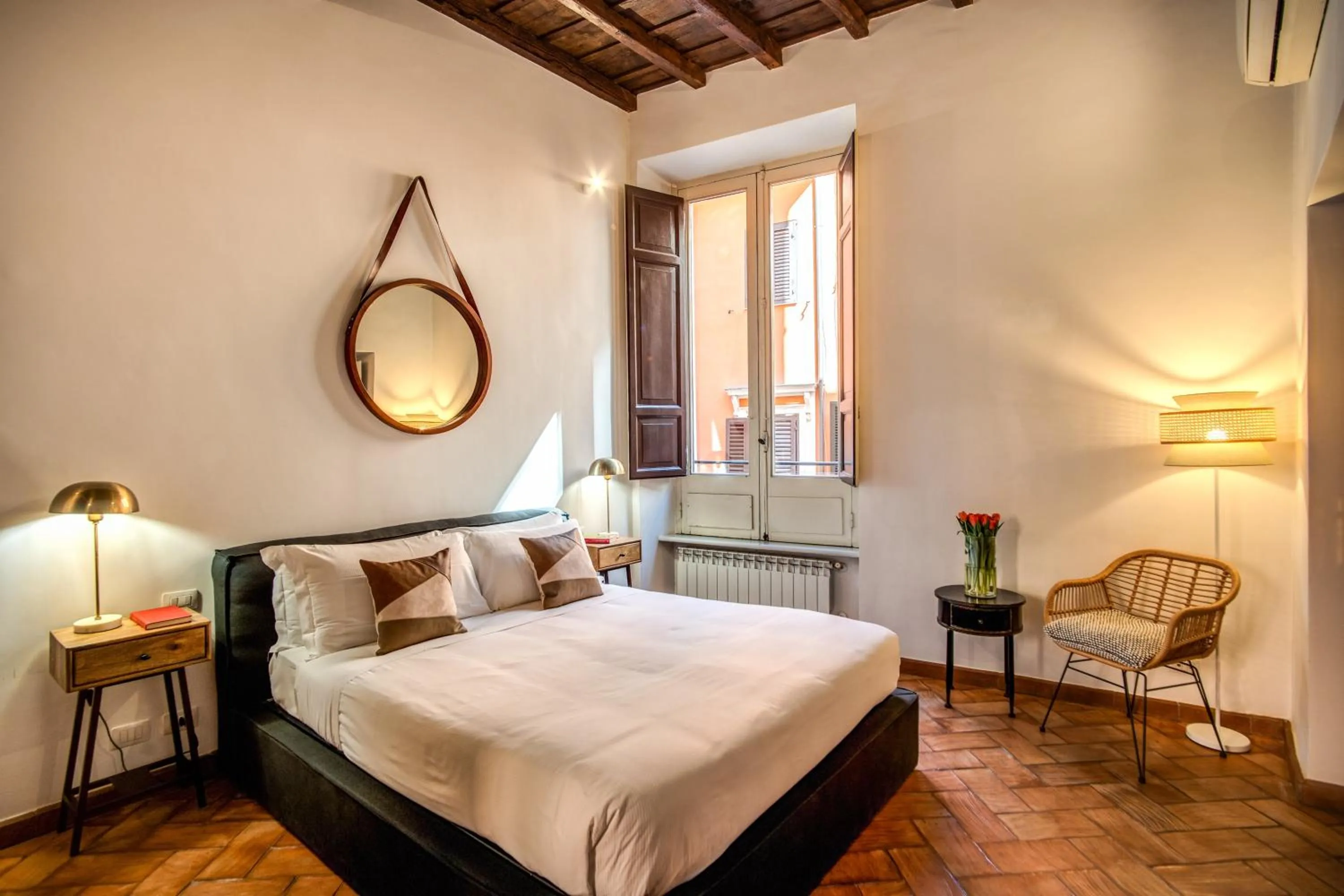 Bedroom, Bed in YourSuiteRome