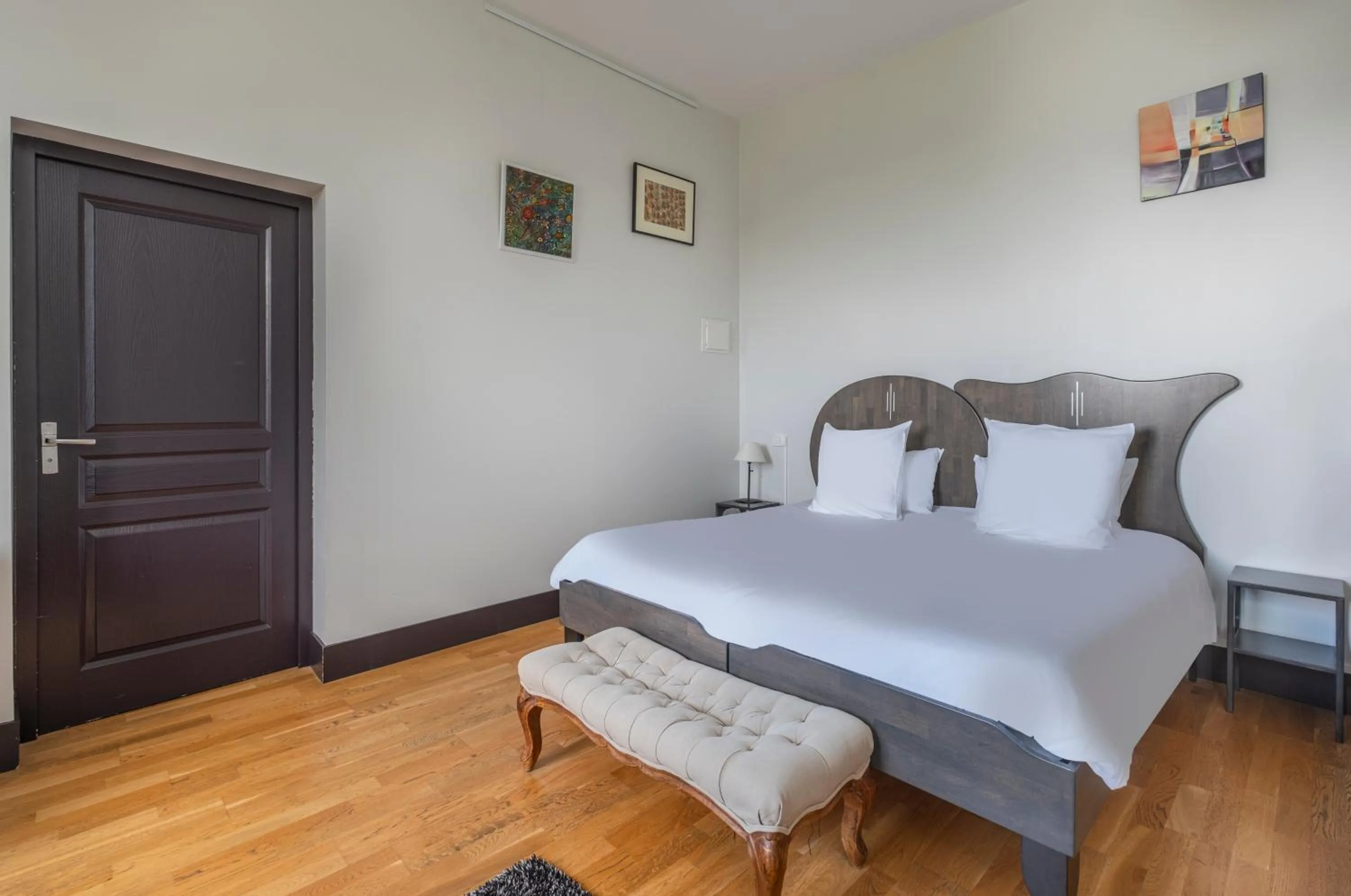 Photo of the whole room, Bed in Château de Briançon, The Originals Relais