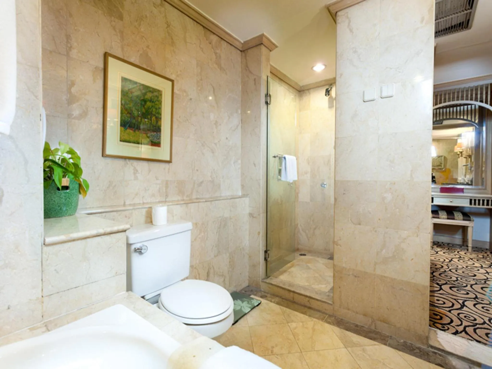 Bathroom in Hotel Sahid Jaya Lippo Cikarang