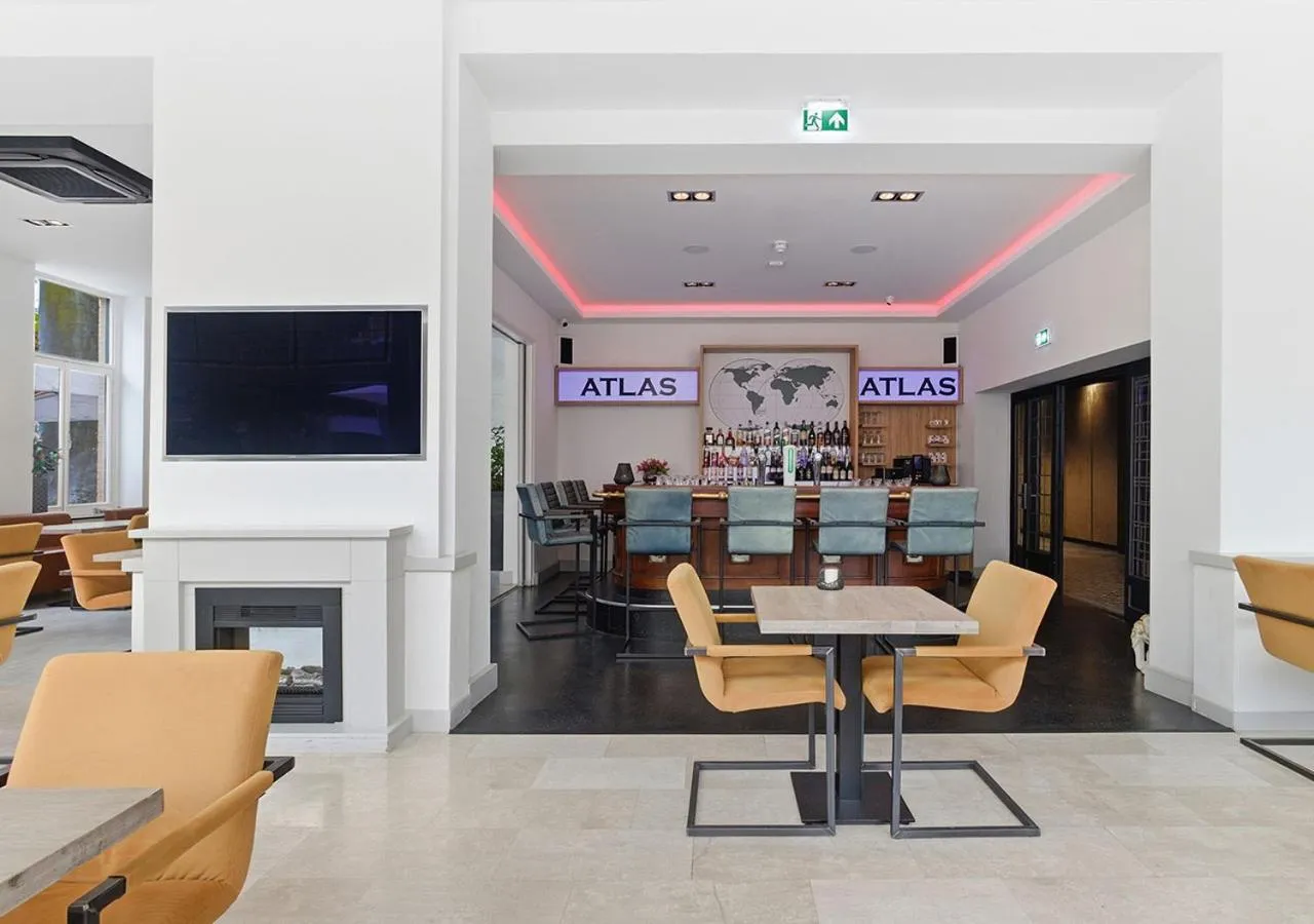 Lounge or bar in Atlas Hotel