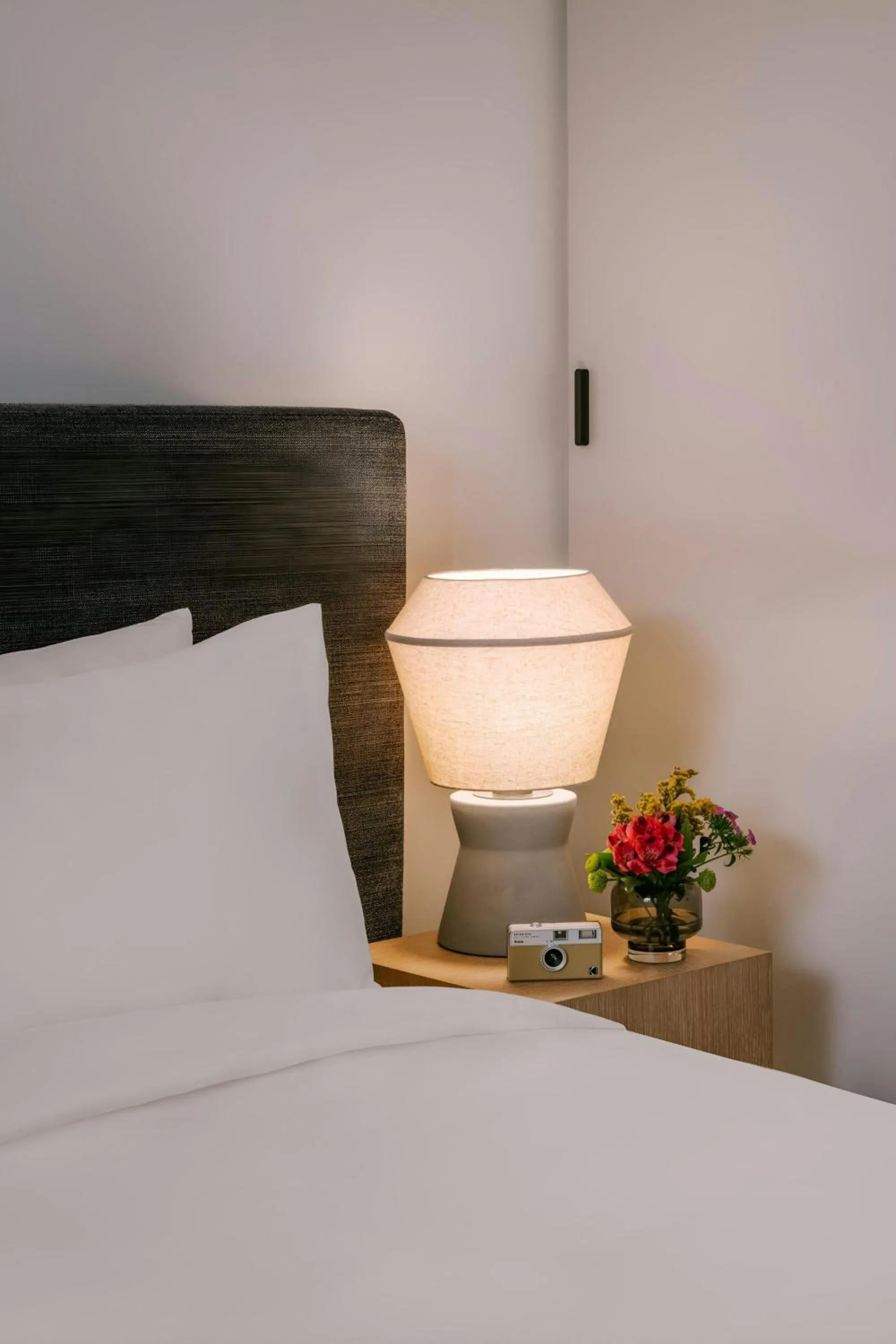 Bedroom, Bed in Sonder by Marriott Bonvoy Apollon Apartments Old Montreal