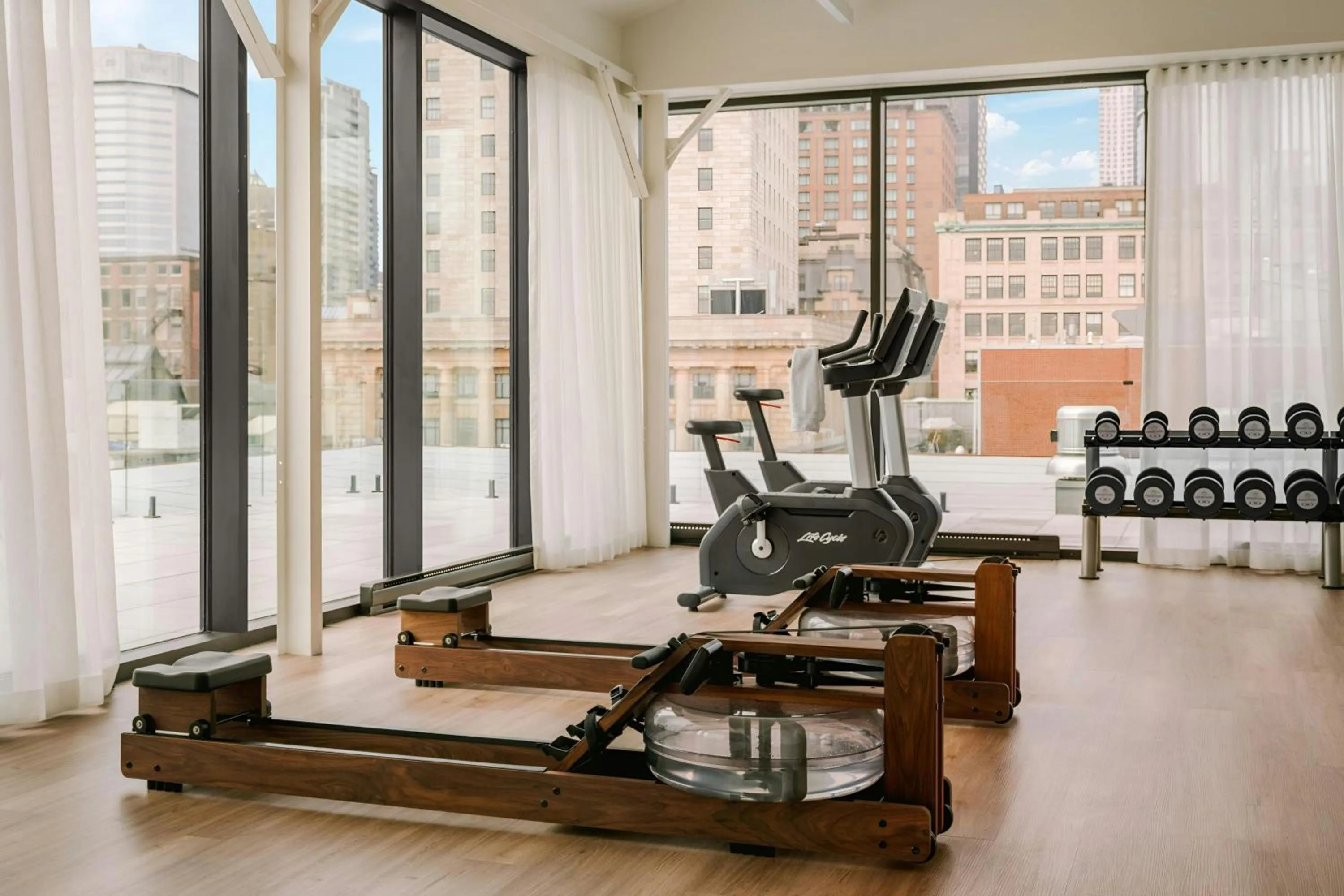Fitness centre/facilities in Sonder by Marriott Bonvoy Apollon Apartments Old Montreal