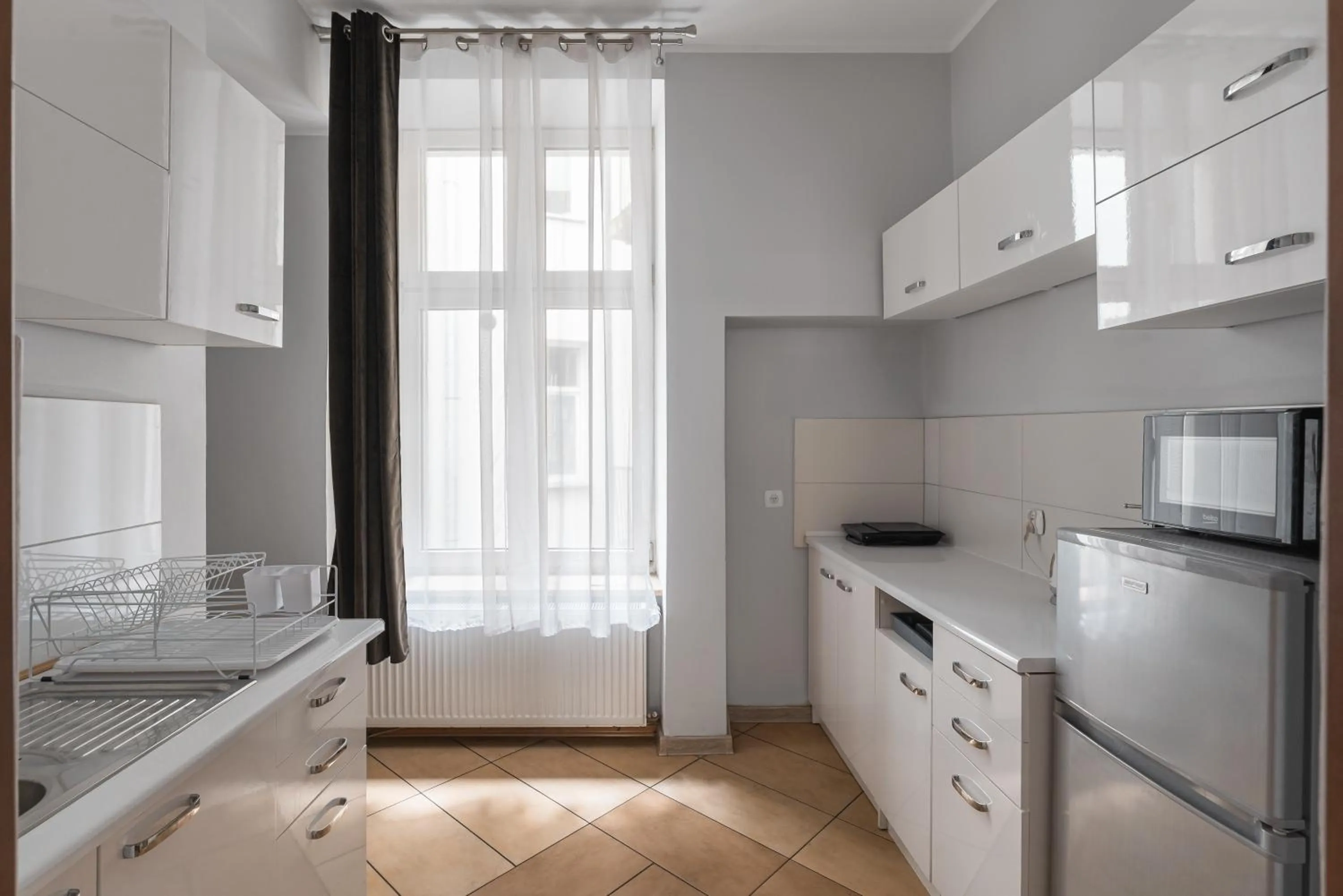 Coffee/tea facilities in Queen Apartments