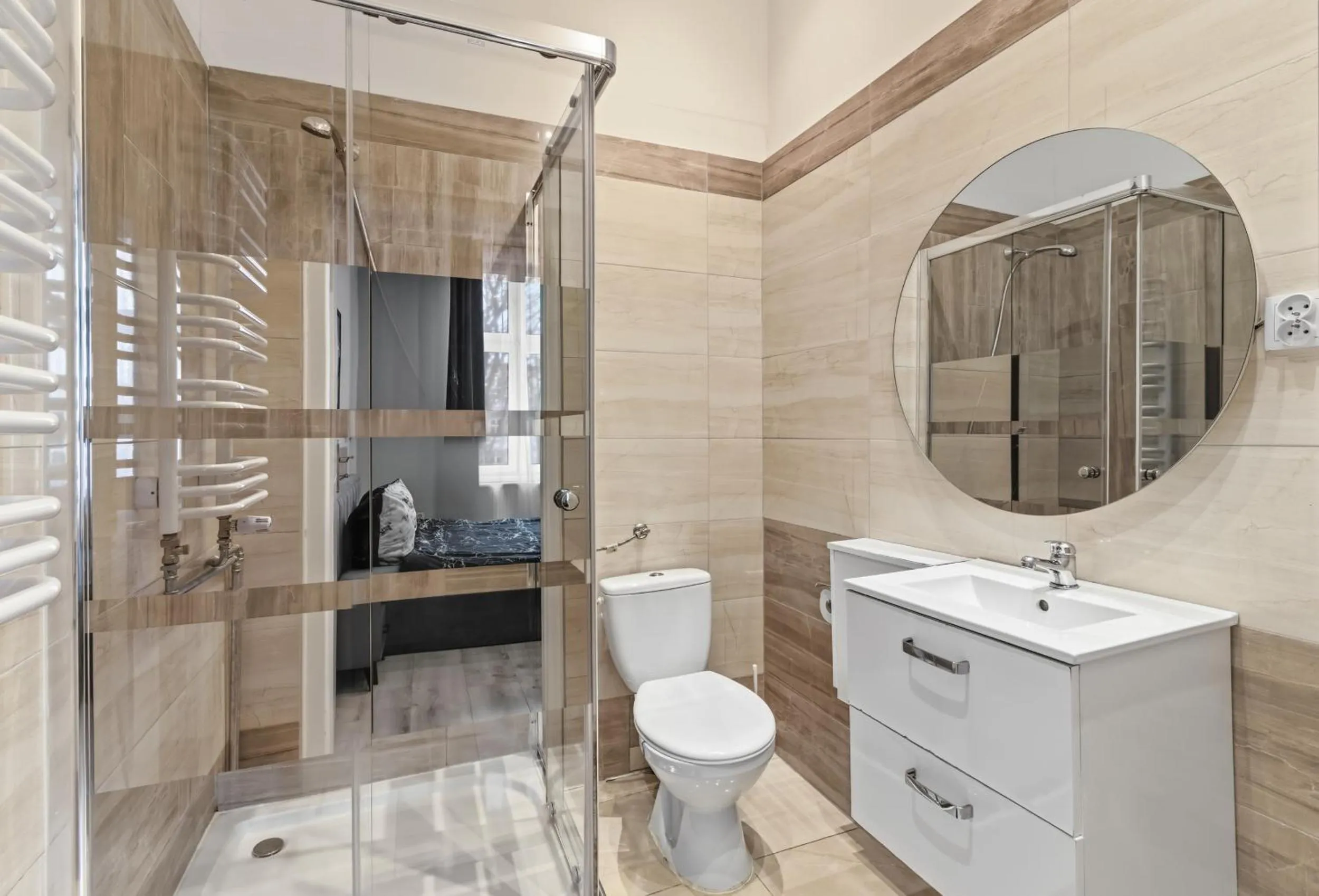 Shower in Queen Apartments