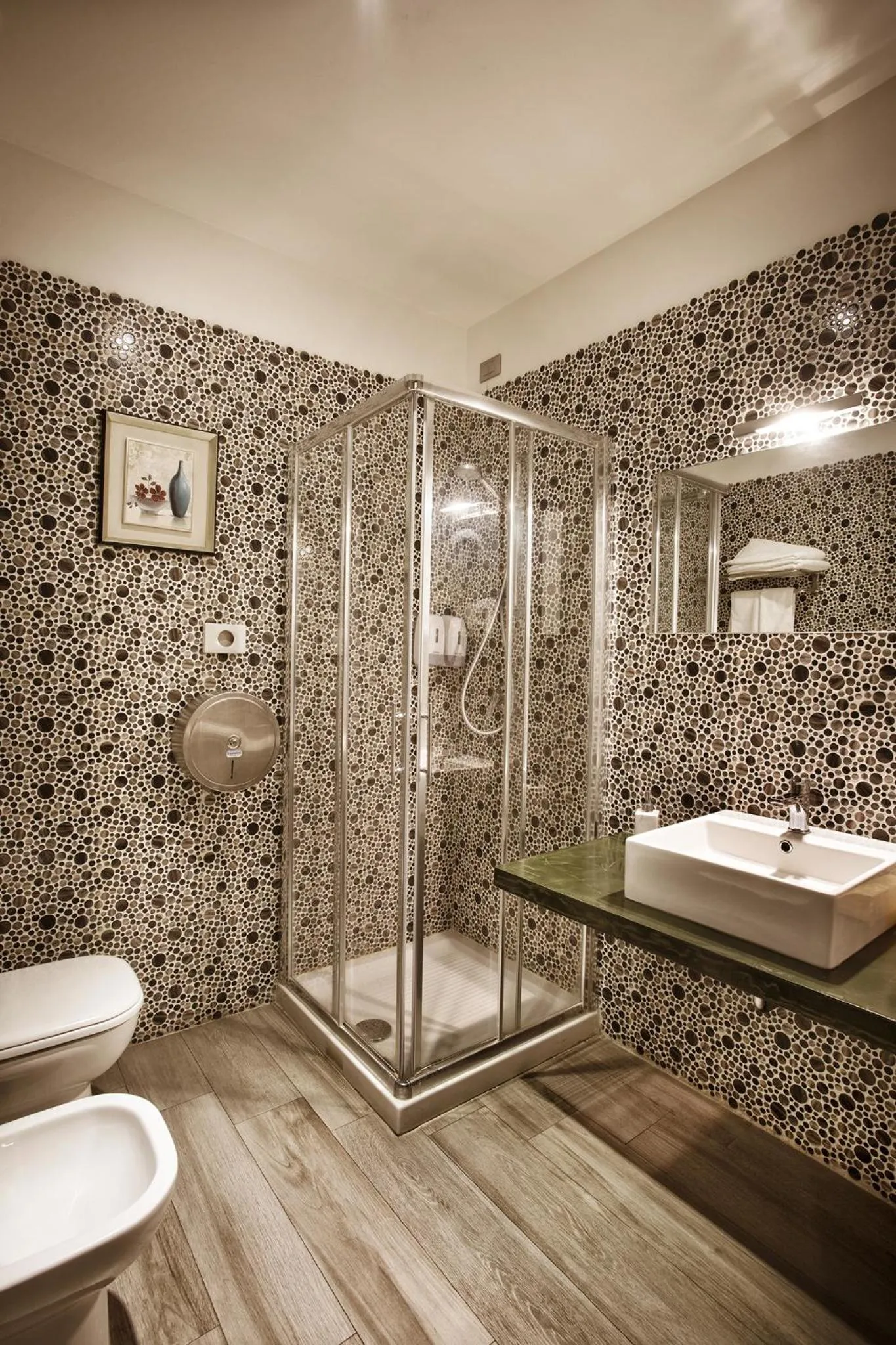 Bathroom in Igiban Hotel