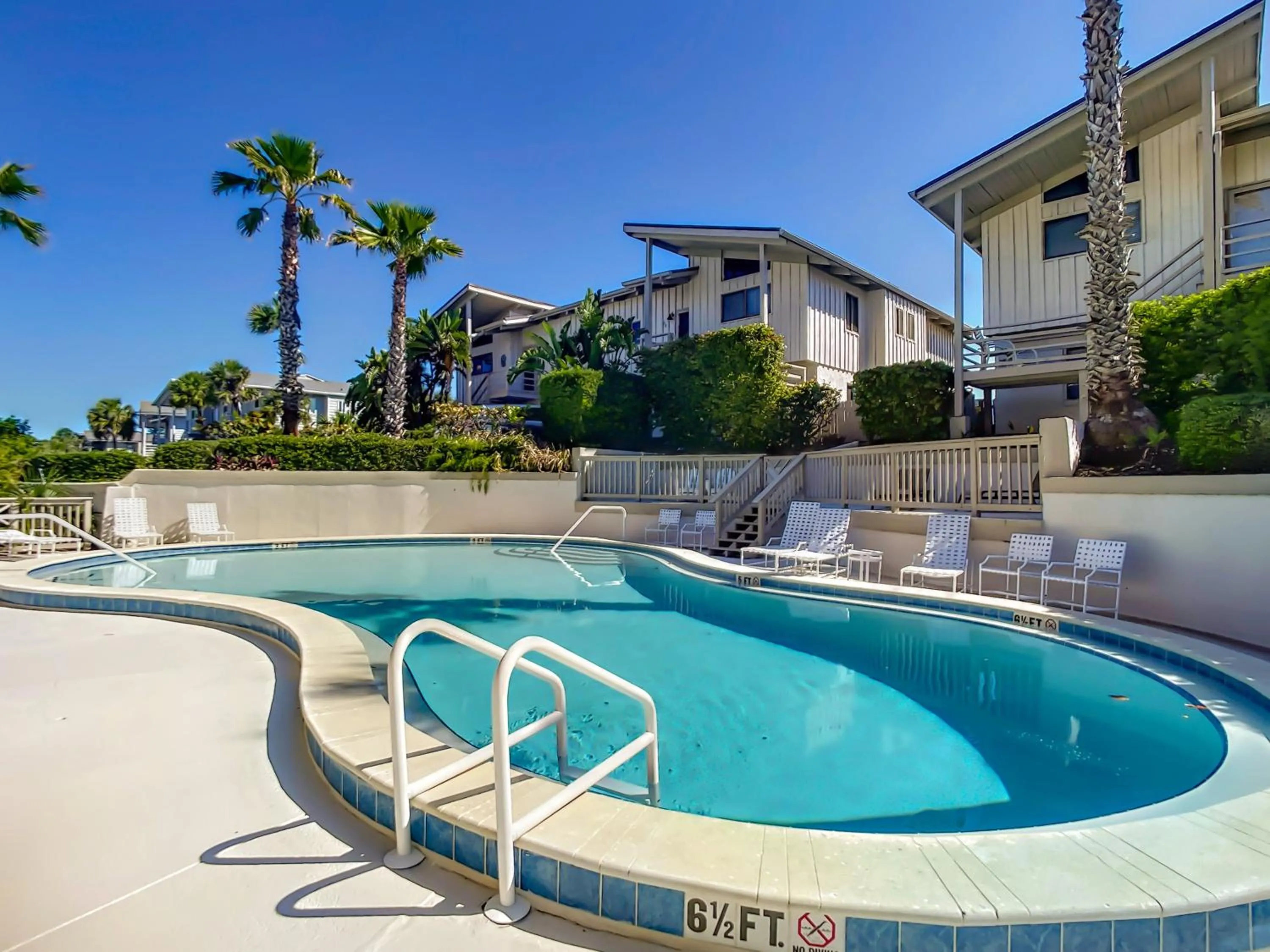 Other in Beachfront with large deck Pool Sea Dunes Sailfish A3