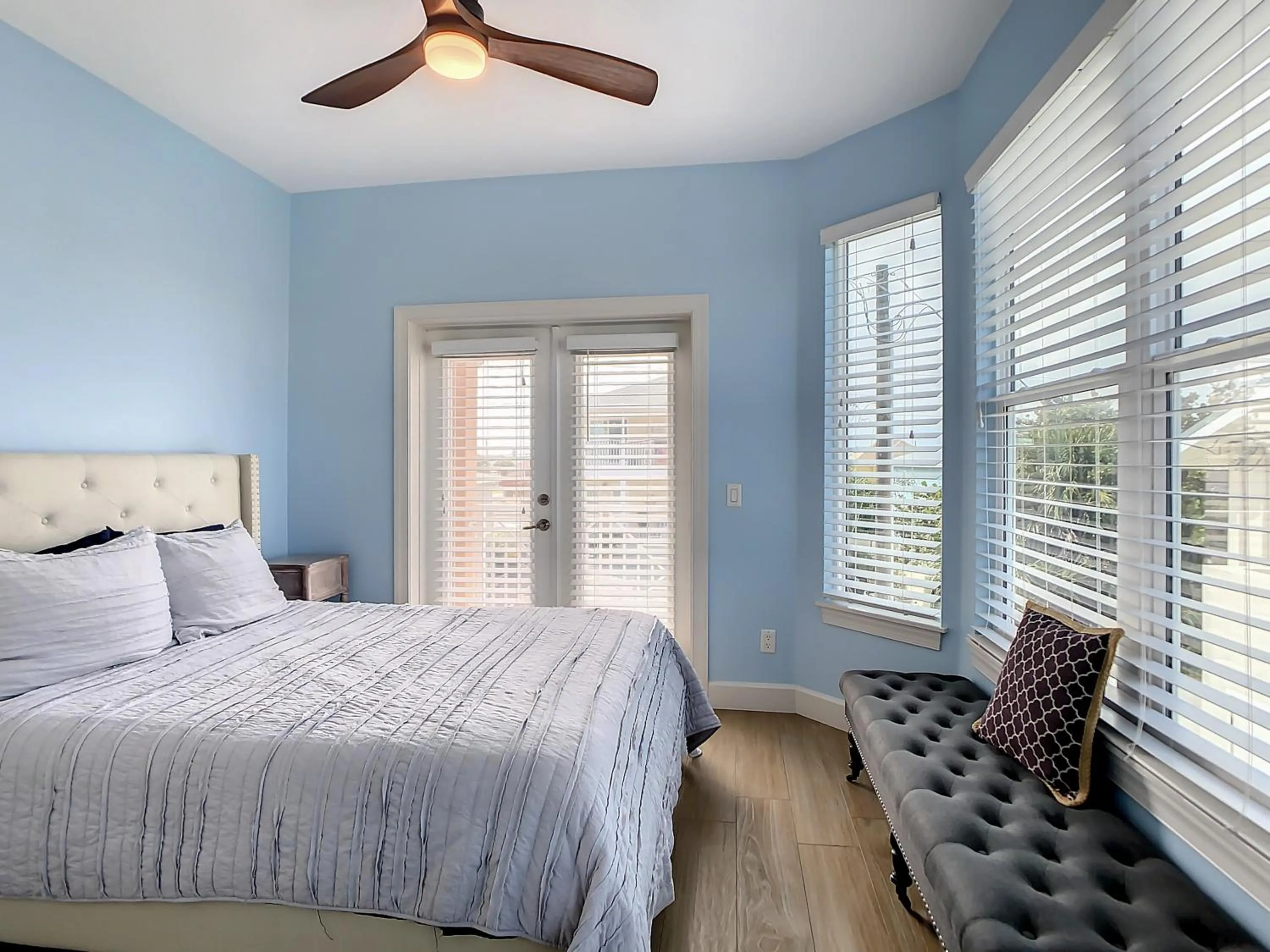 Other, Bed in Hip Nautic ~ Luxury Beachfront Beach Home with Pool - Car Free Beach - 4071H