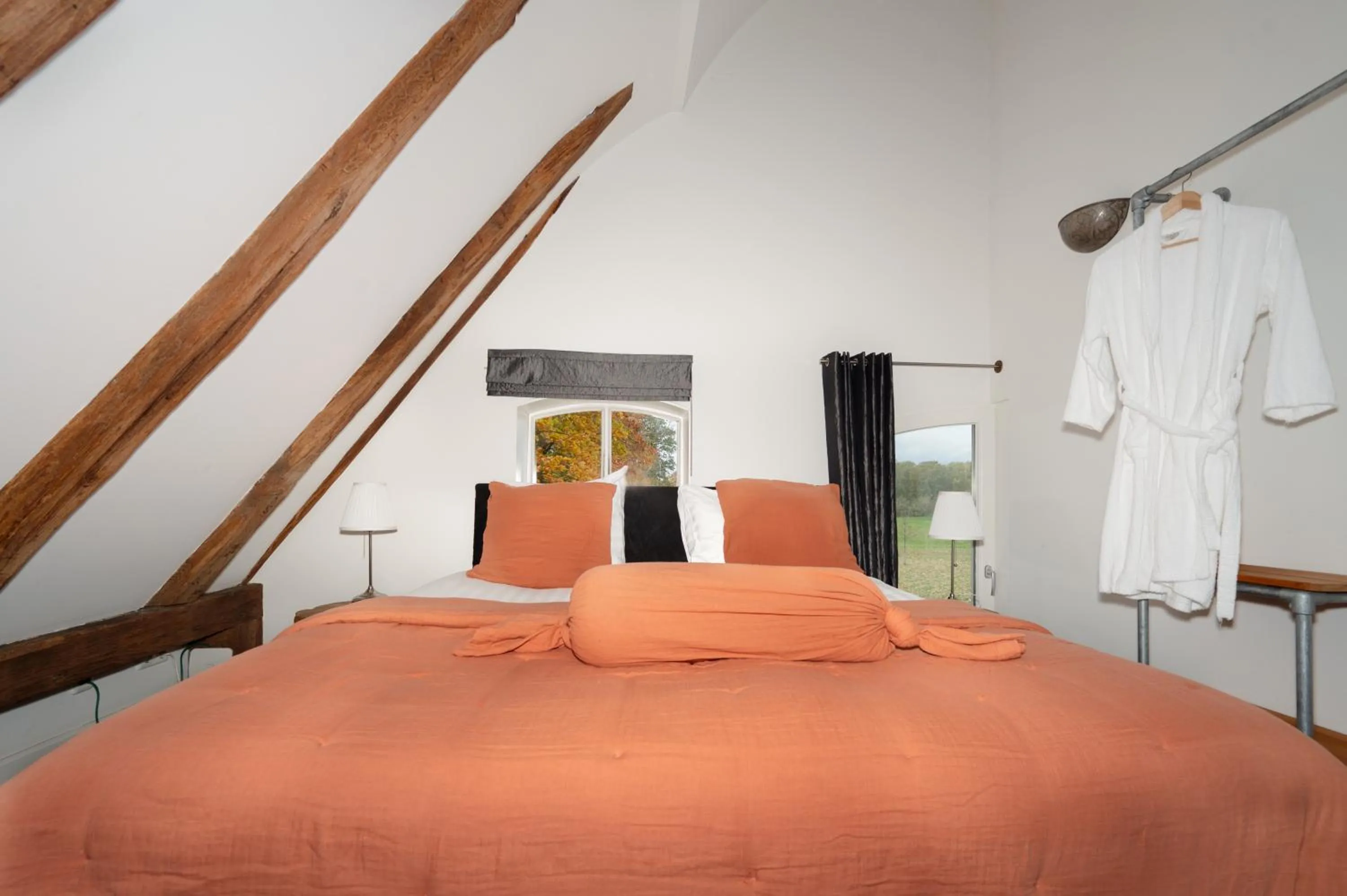 Bed in Bonkert Buiten