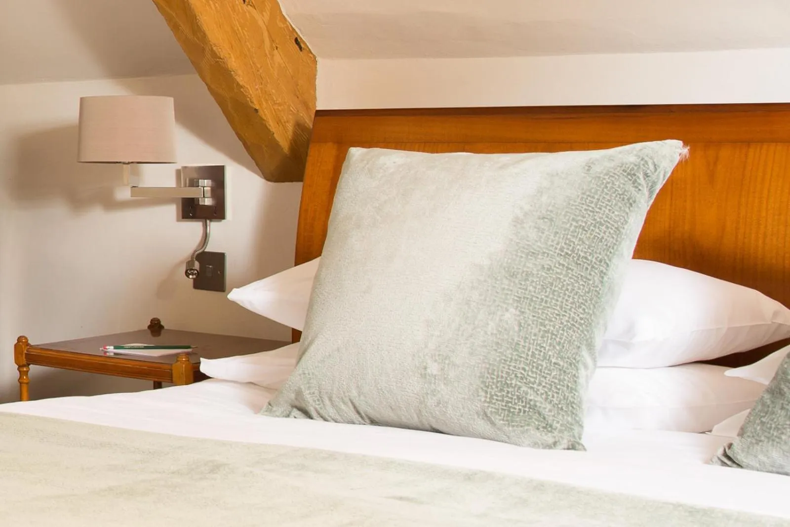 Bed in Priory Wareham