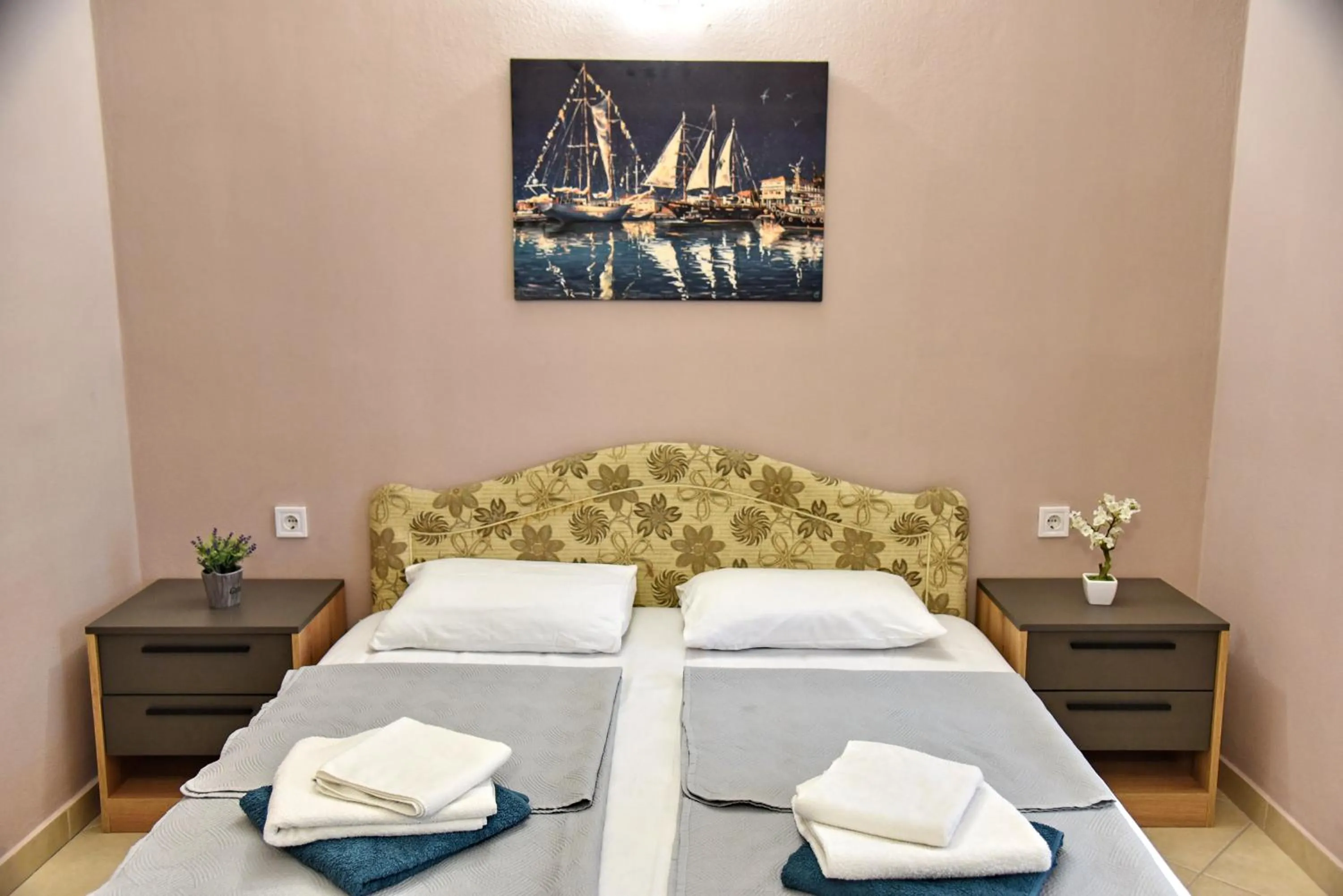 Bedroom, Bed in Apartments PEGAZ