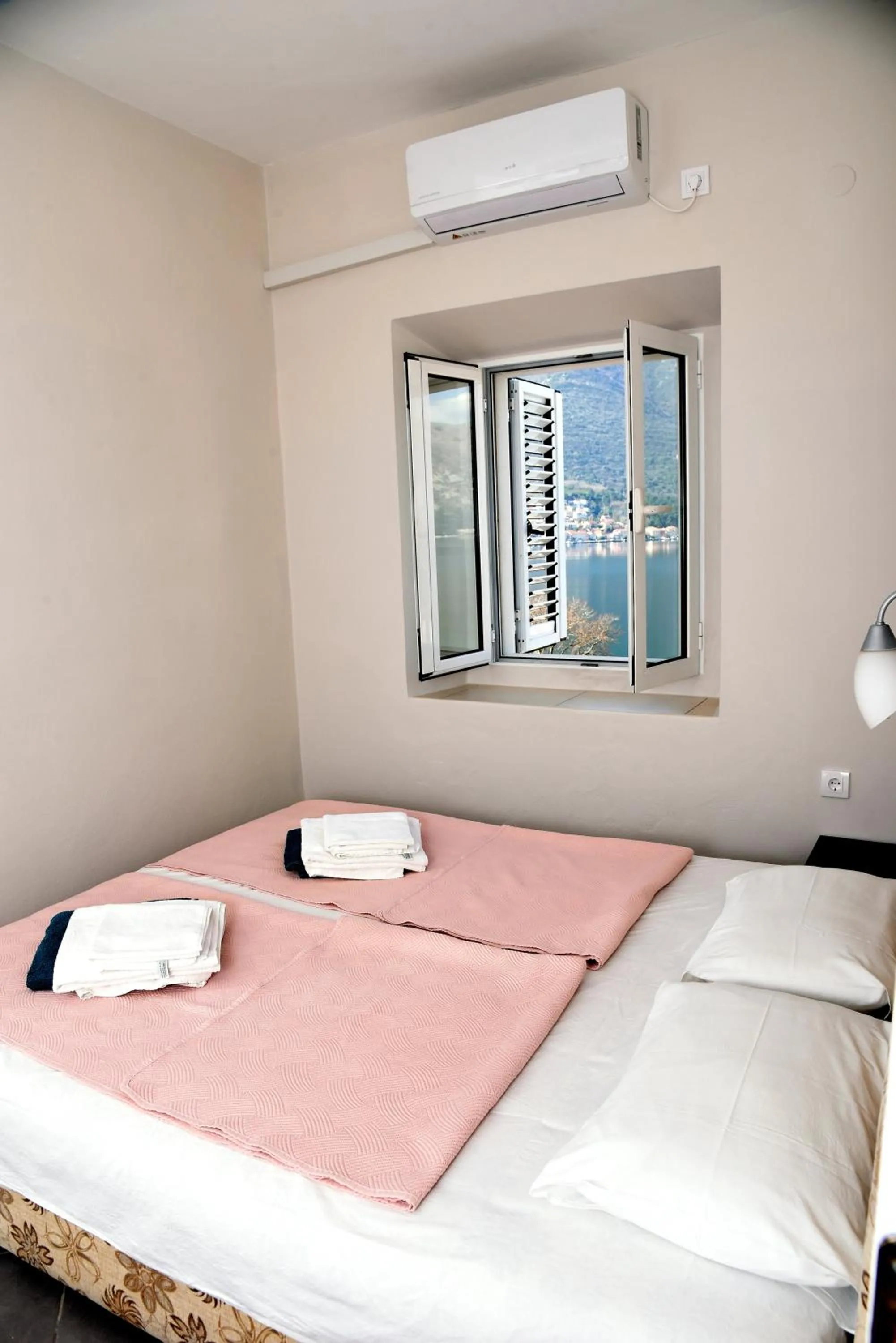 Bedroom, Bed in Apartments PEGAZ