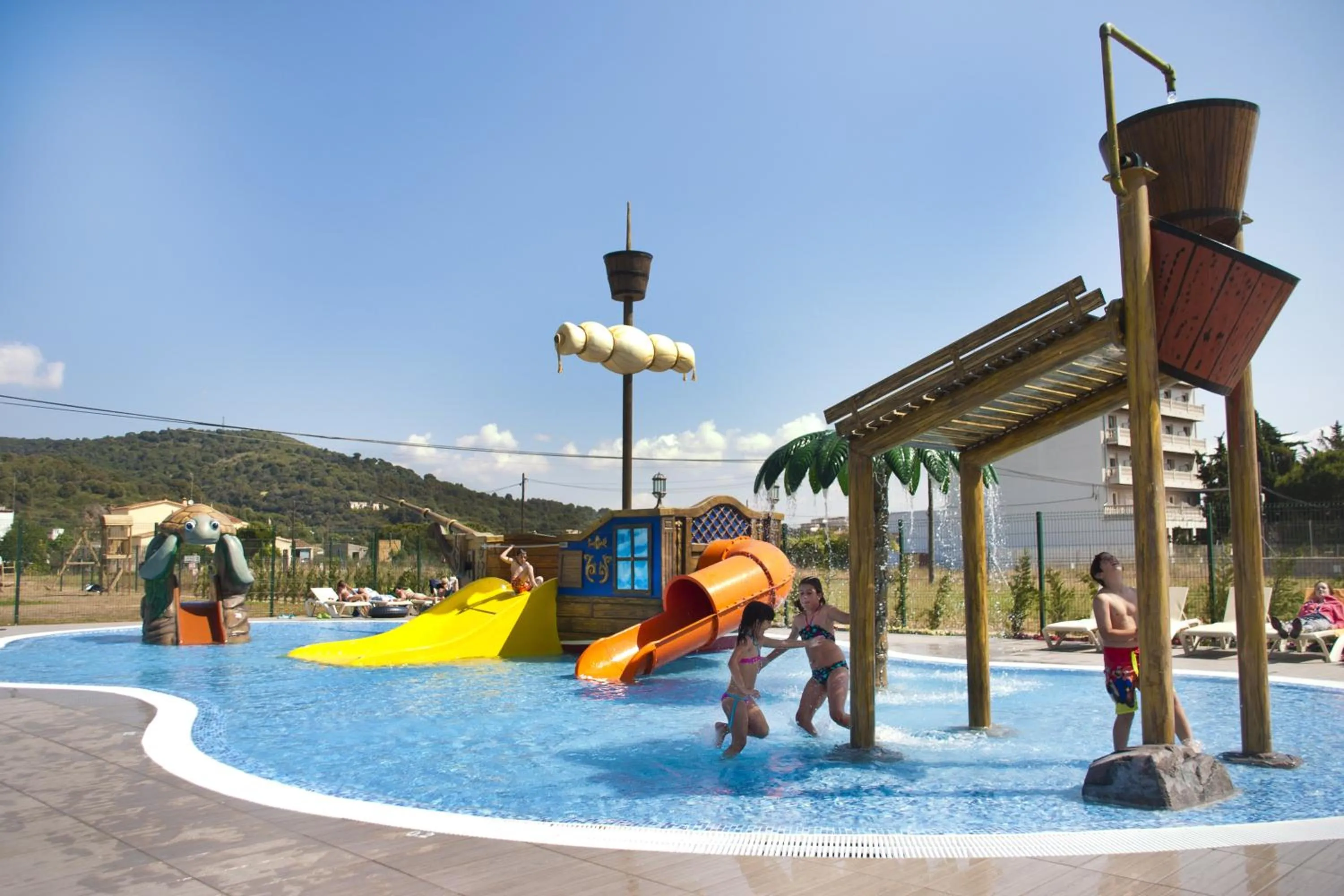 Aqua park in Hotel Europa Splash & Spa