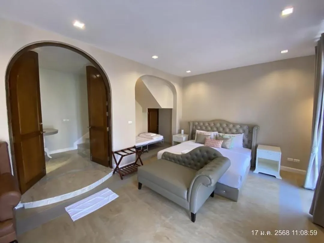 Bed in Villa Primo Eyrie Khaoyai near Toscana