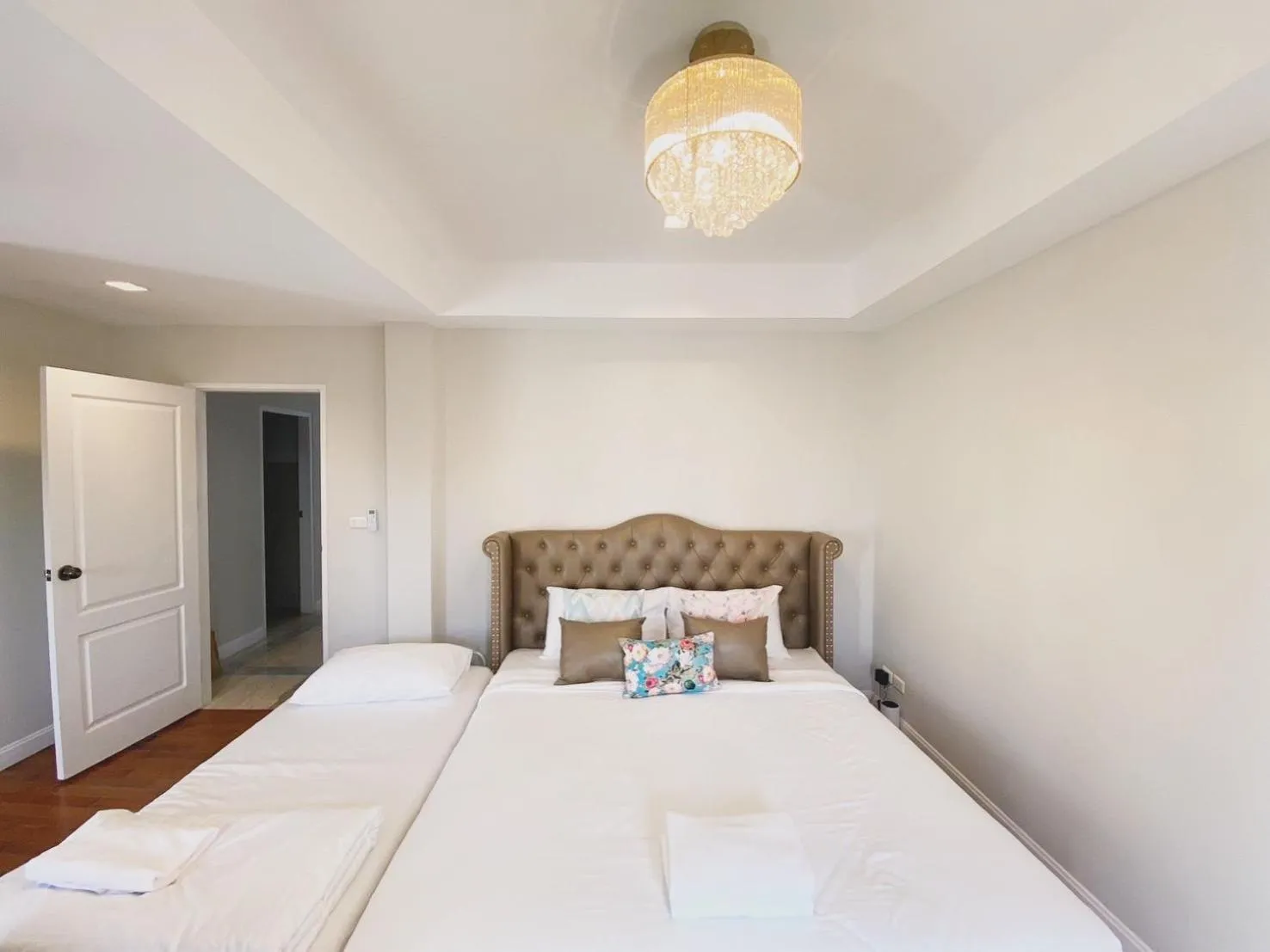 Bed in Villa Primo Eyrie Khaoyai near Toscana