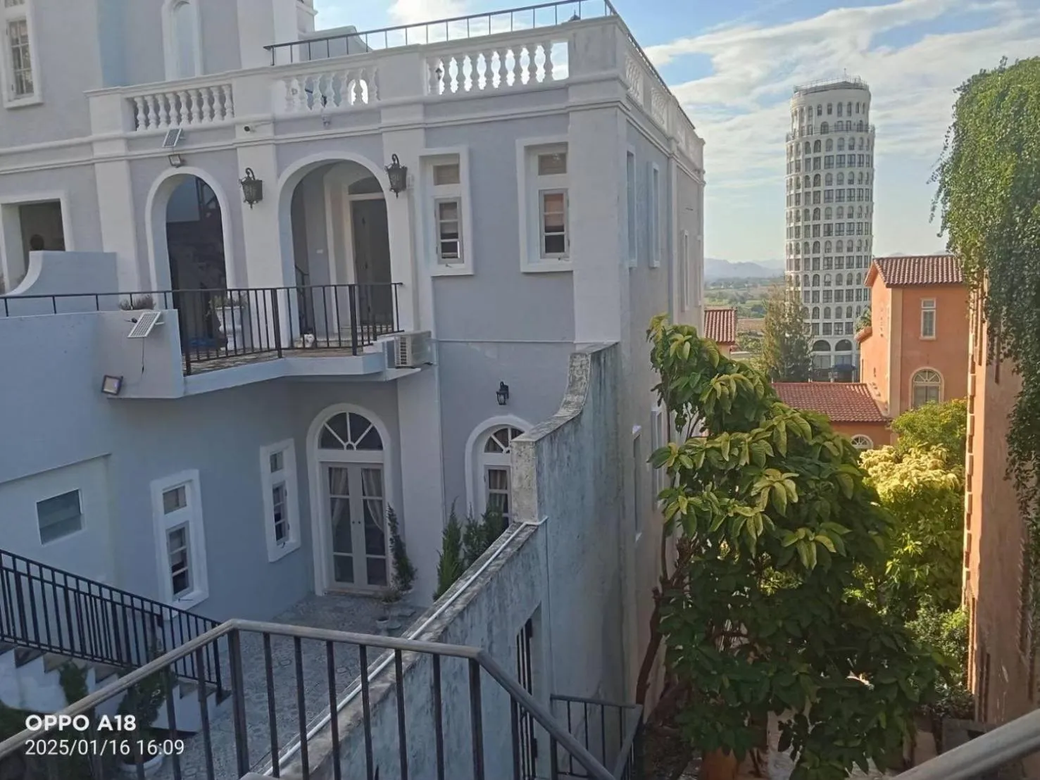 Villa Primo Eyrie Khaoyai near Toscana