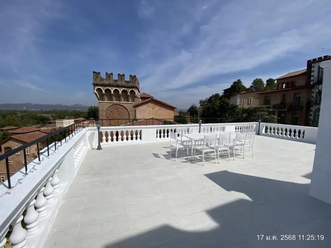 Villa Primo Eyrie Khaoyai near Toscana