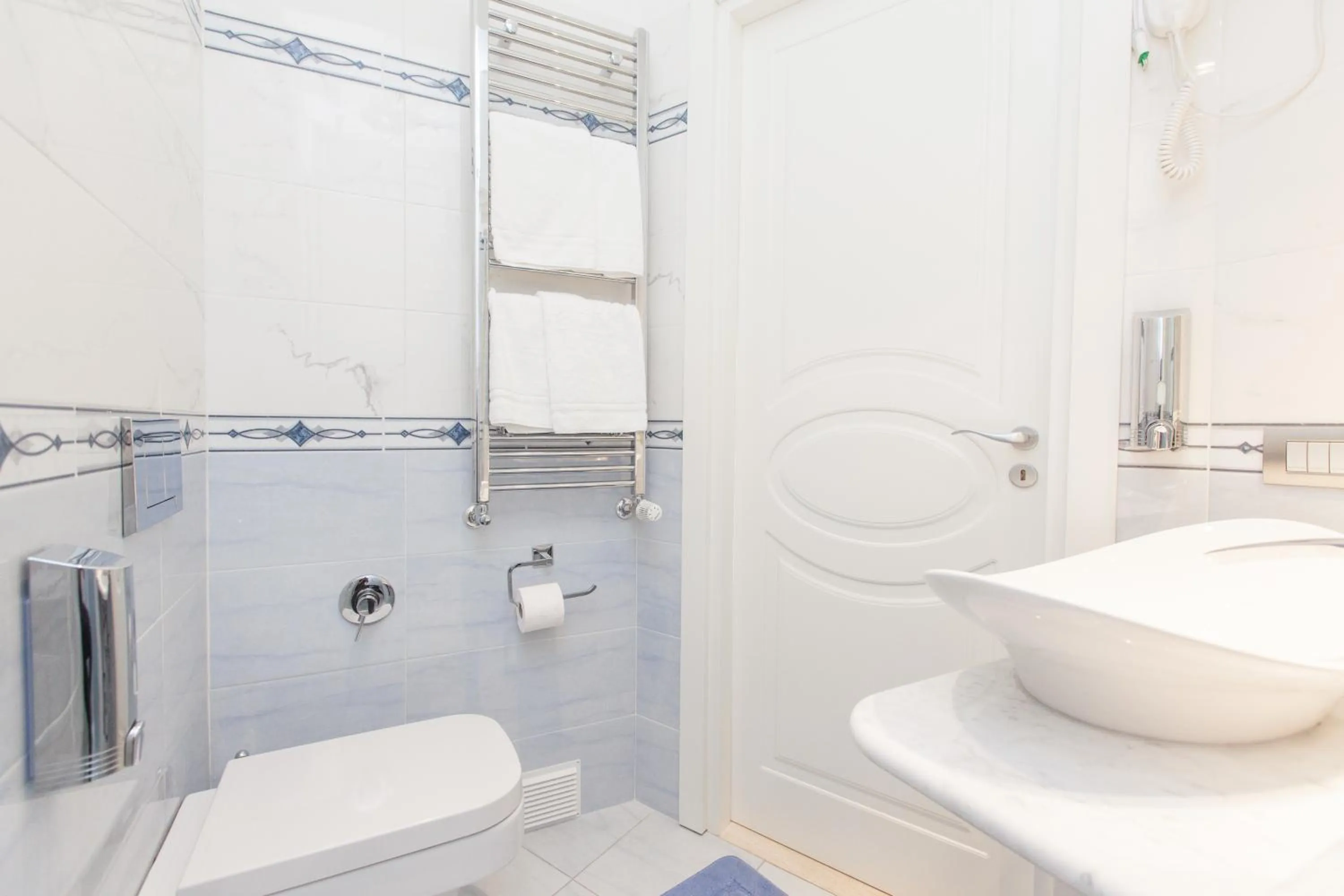 Bathroom in Impero Vaticano San Pietro