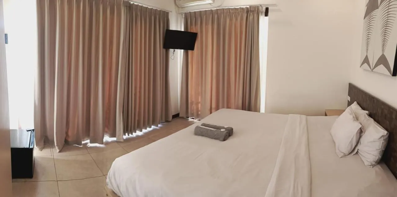 Bed in THE PAVING VILLA