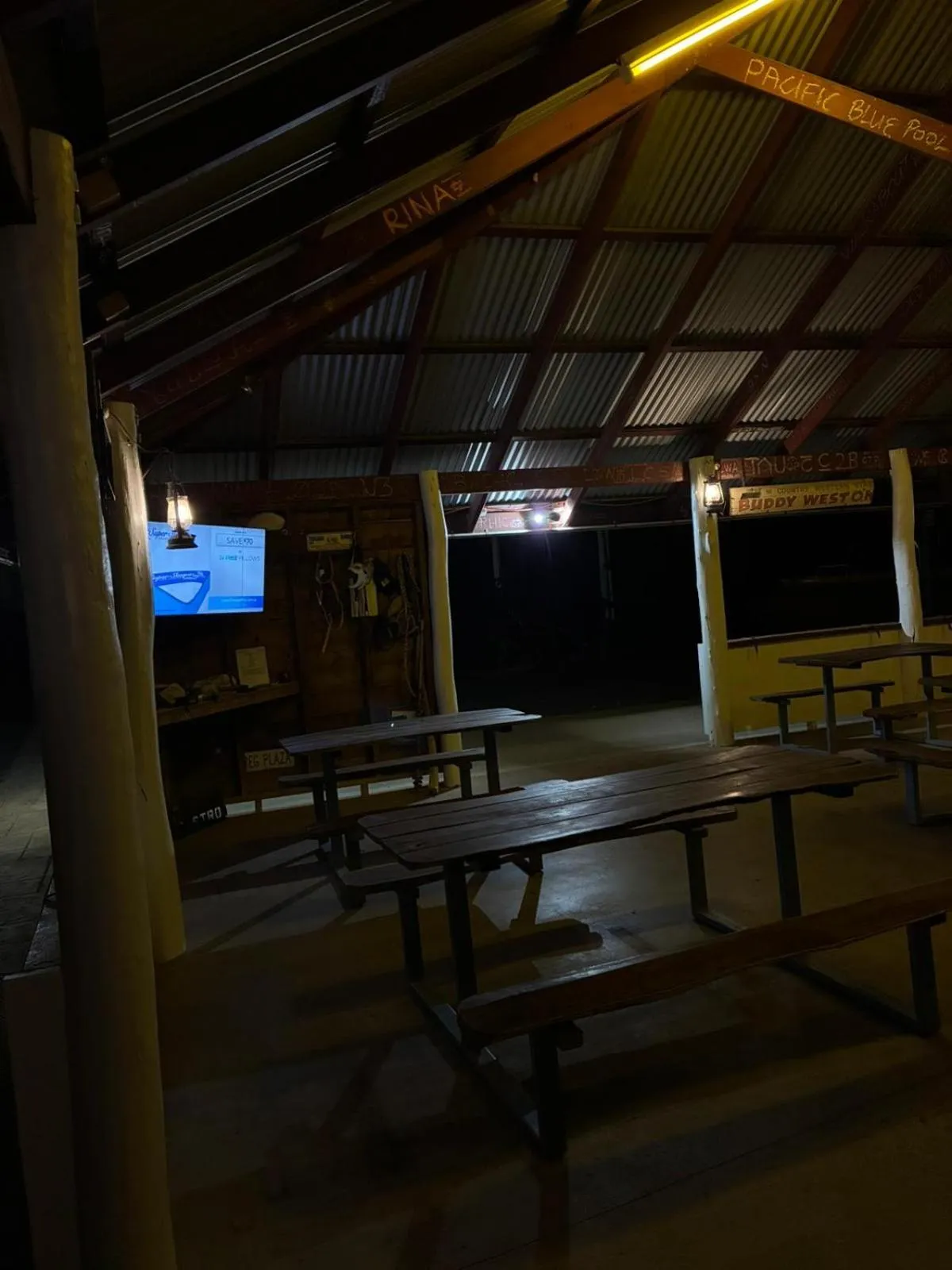 Restaurant/places to eat in Ironbark Inn