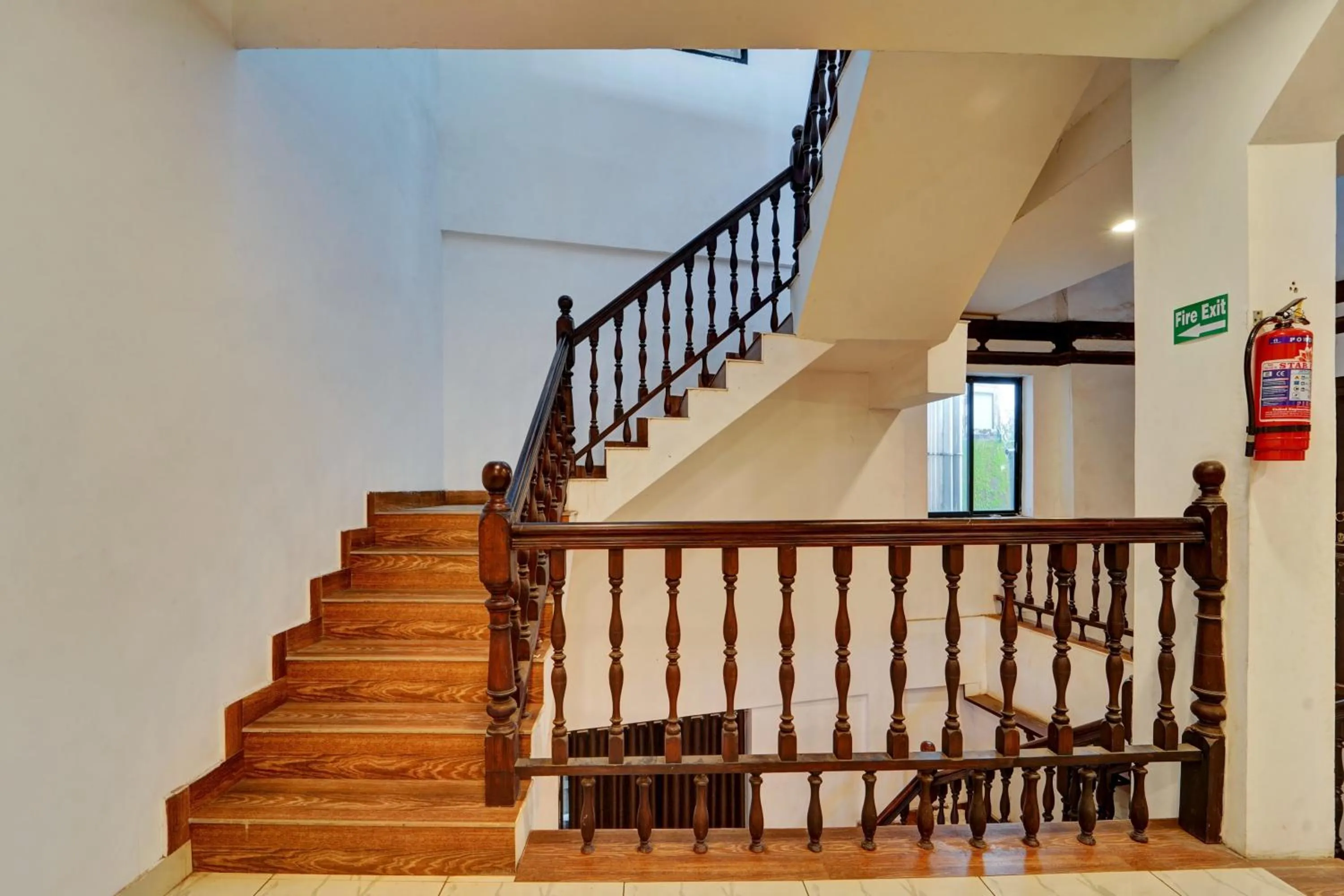 Lobby or reception in Collection O Calvathy Road Near Fort Kochi