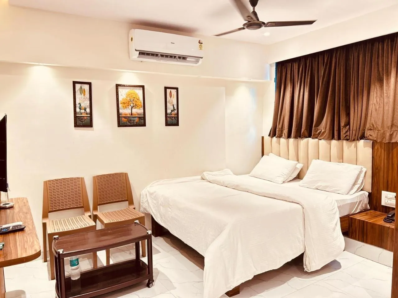 Bed in Prince NX Hotel