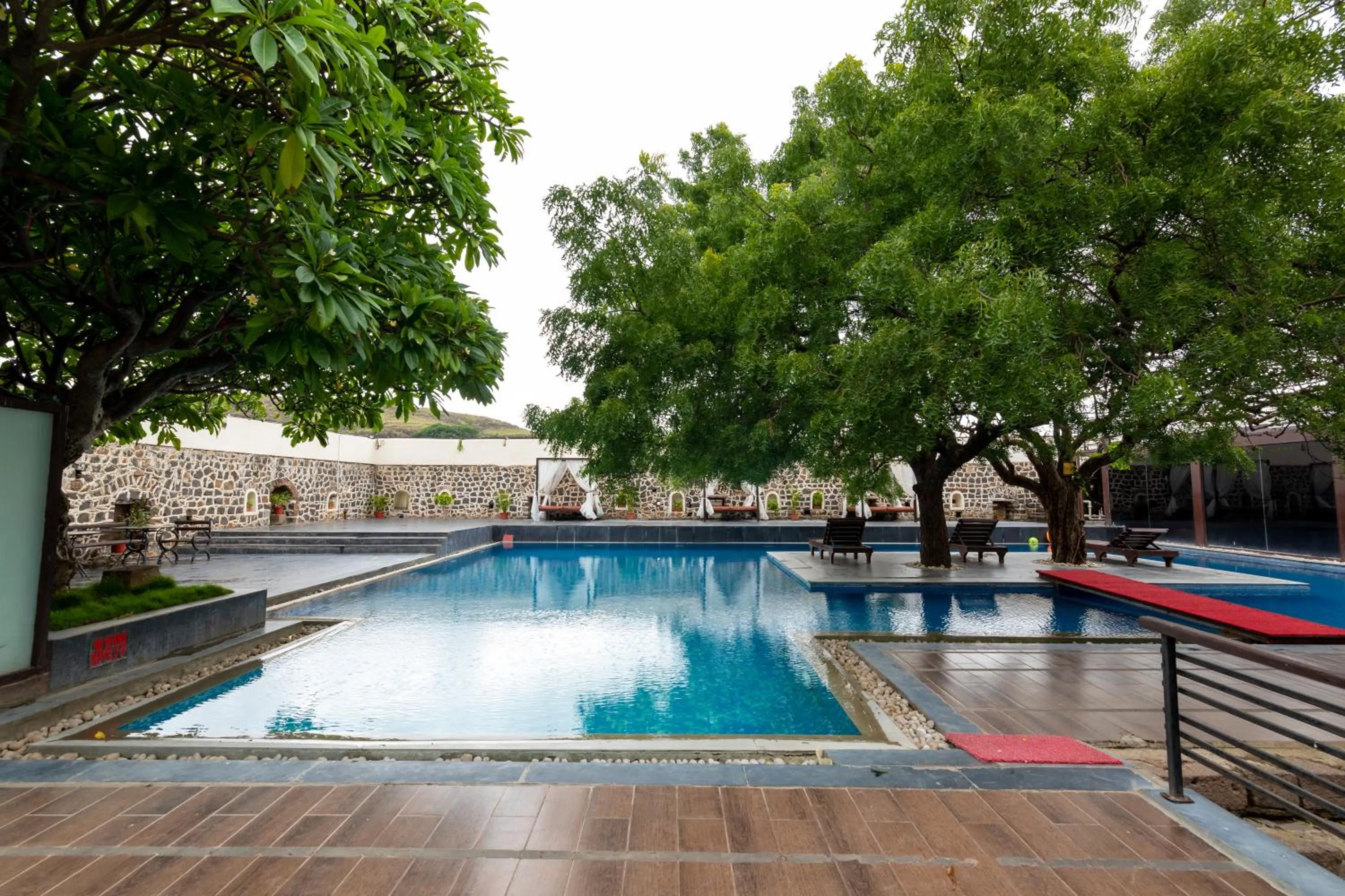 Swimming pool in Fort JadhavGADH -A GADH Heritage Hotel