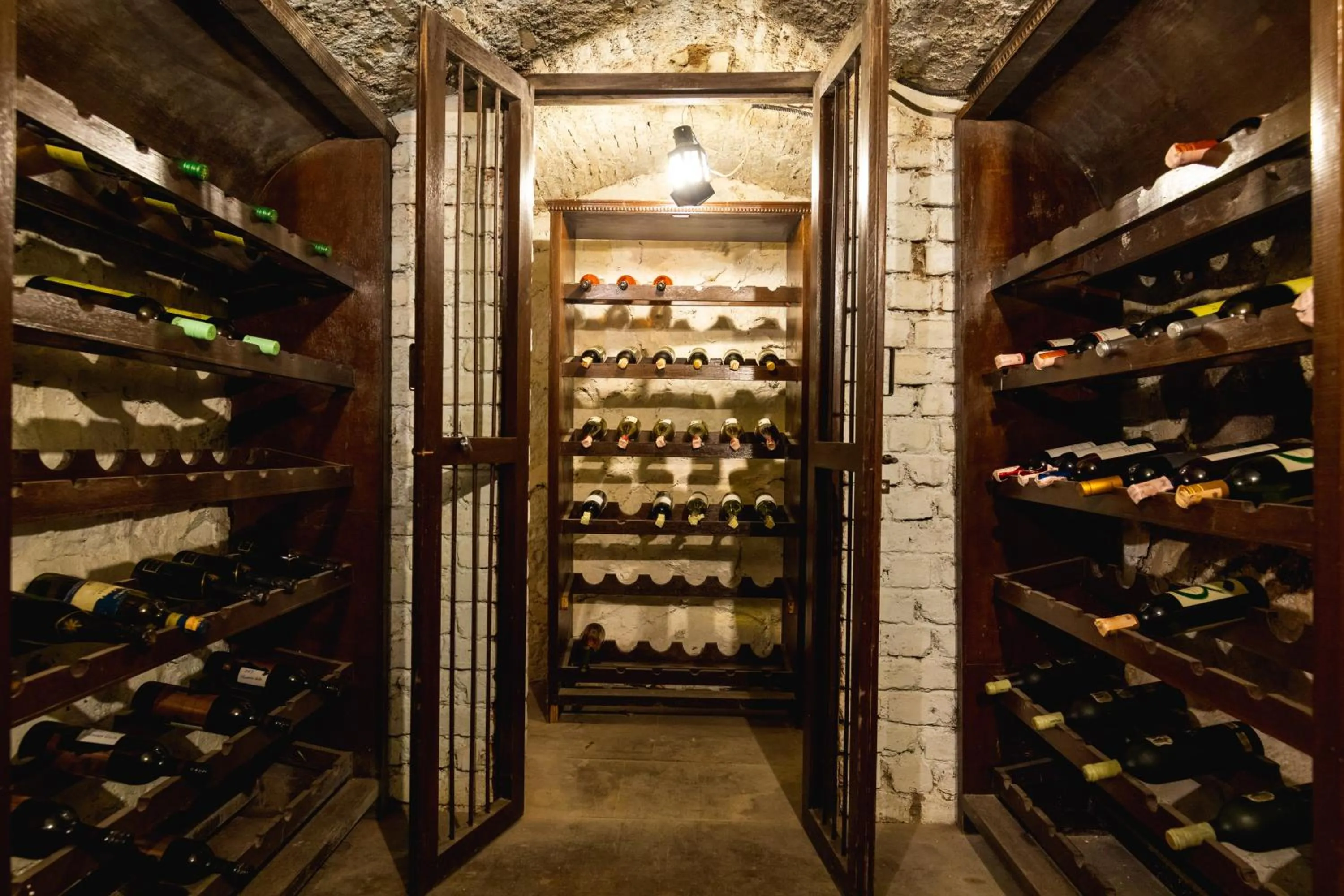 Drinks in Fort JadhavGADH -A GADH Heritage Hotel