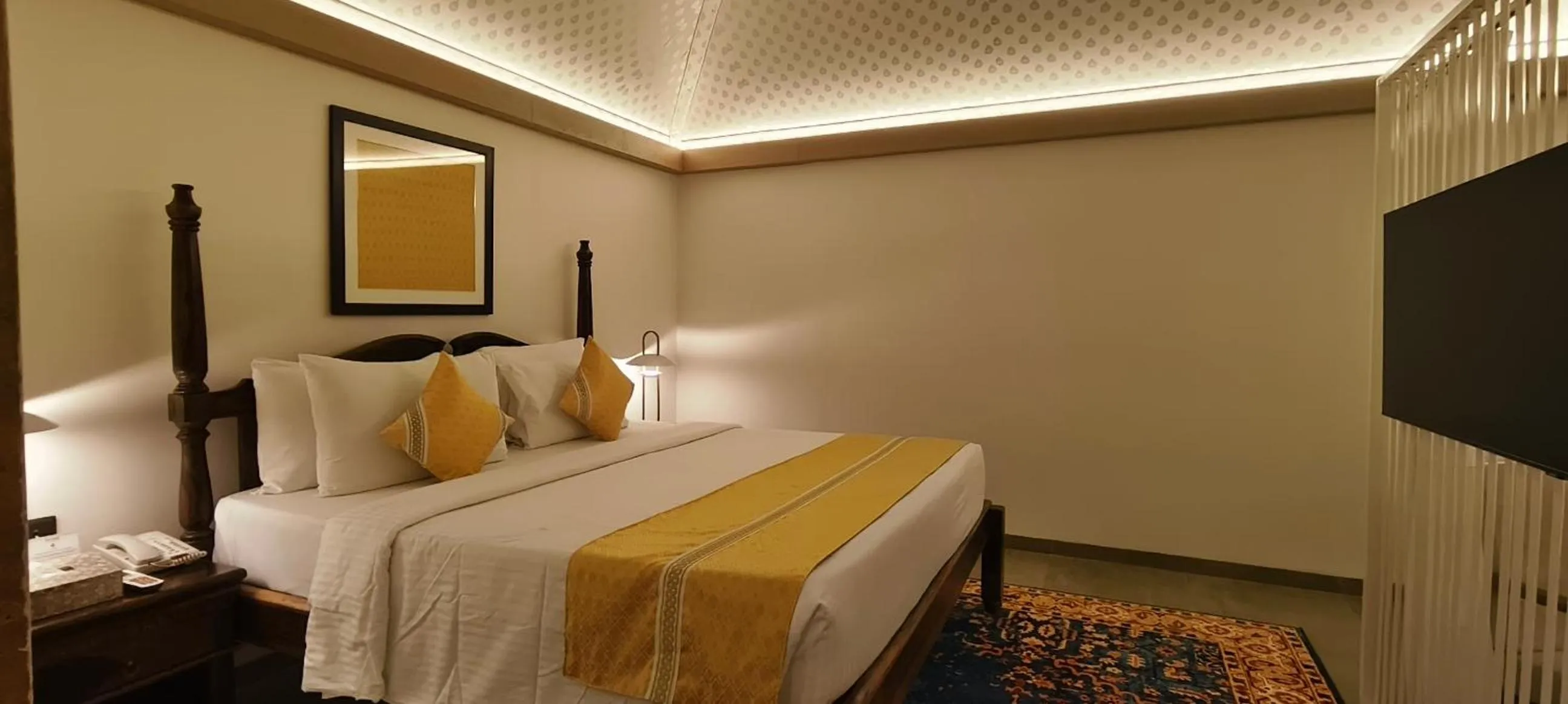 Bed in Fort JadhavGADH -A GADH Heritage Hotel