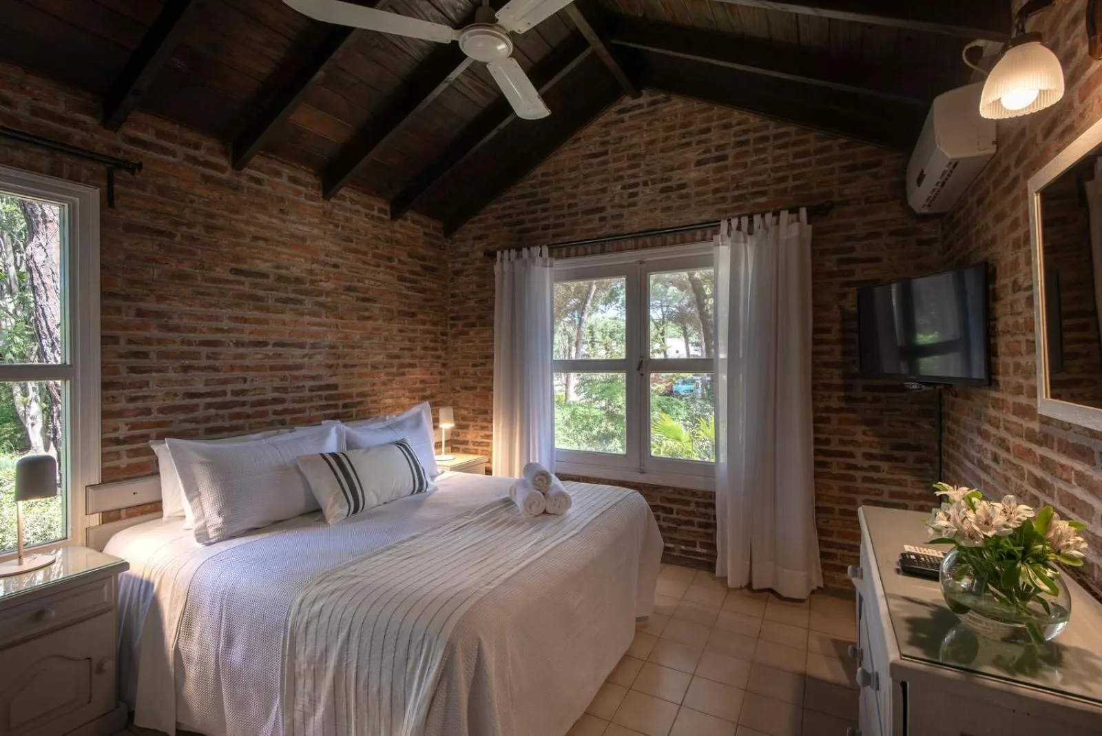 Bed in Carilo Village Apart Hotel & Spa