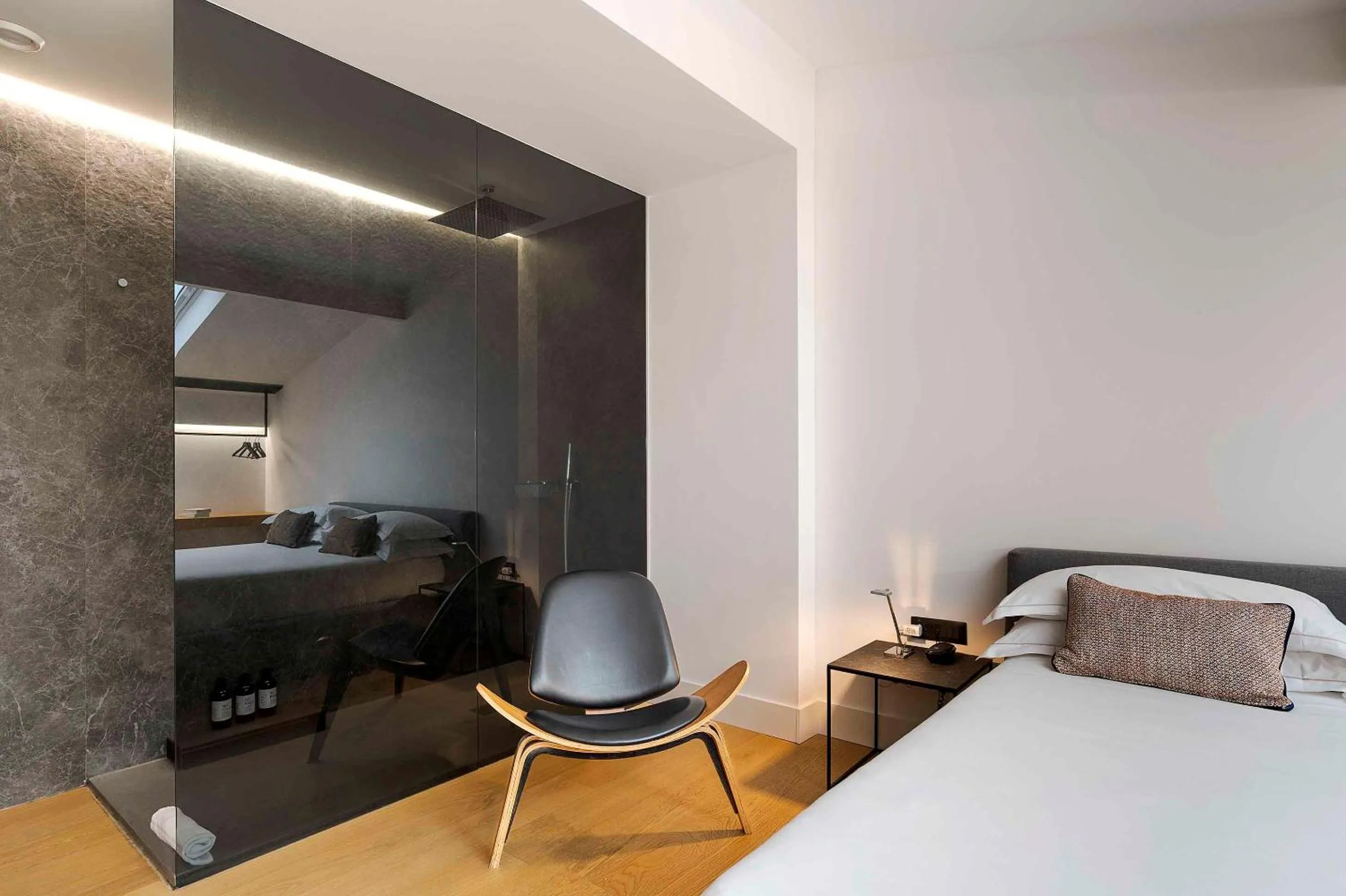 Bedroom, Bed in Habitat Boutique Hotel