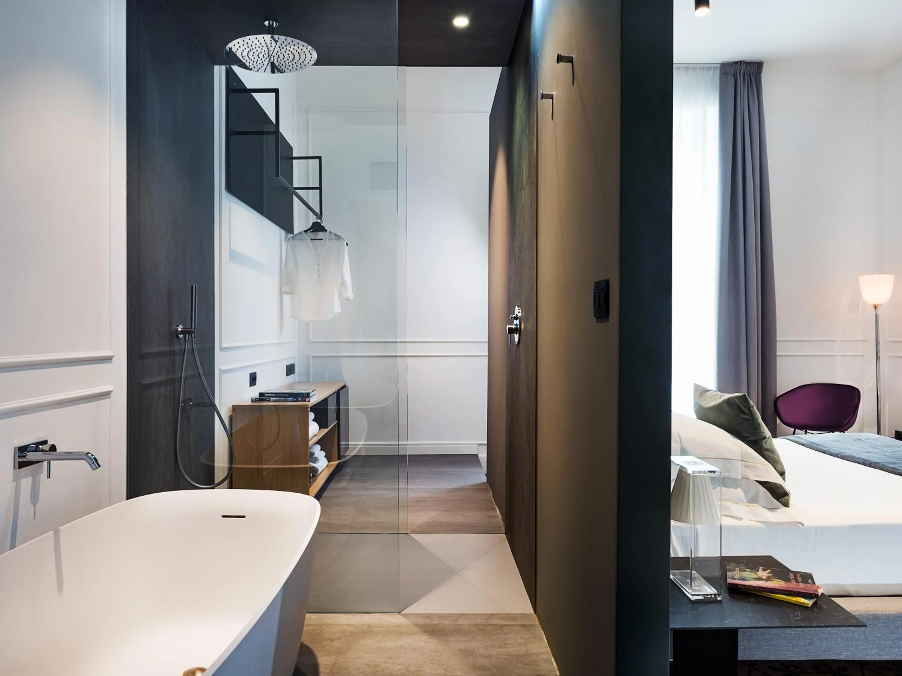 Bath in Habitat Boutique Hotel